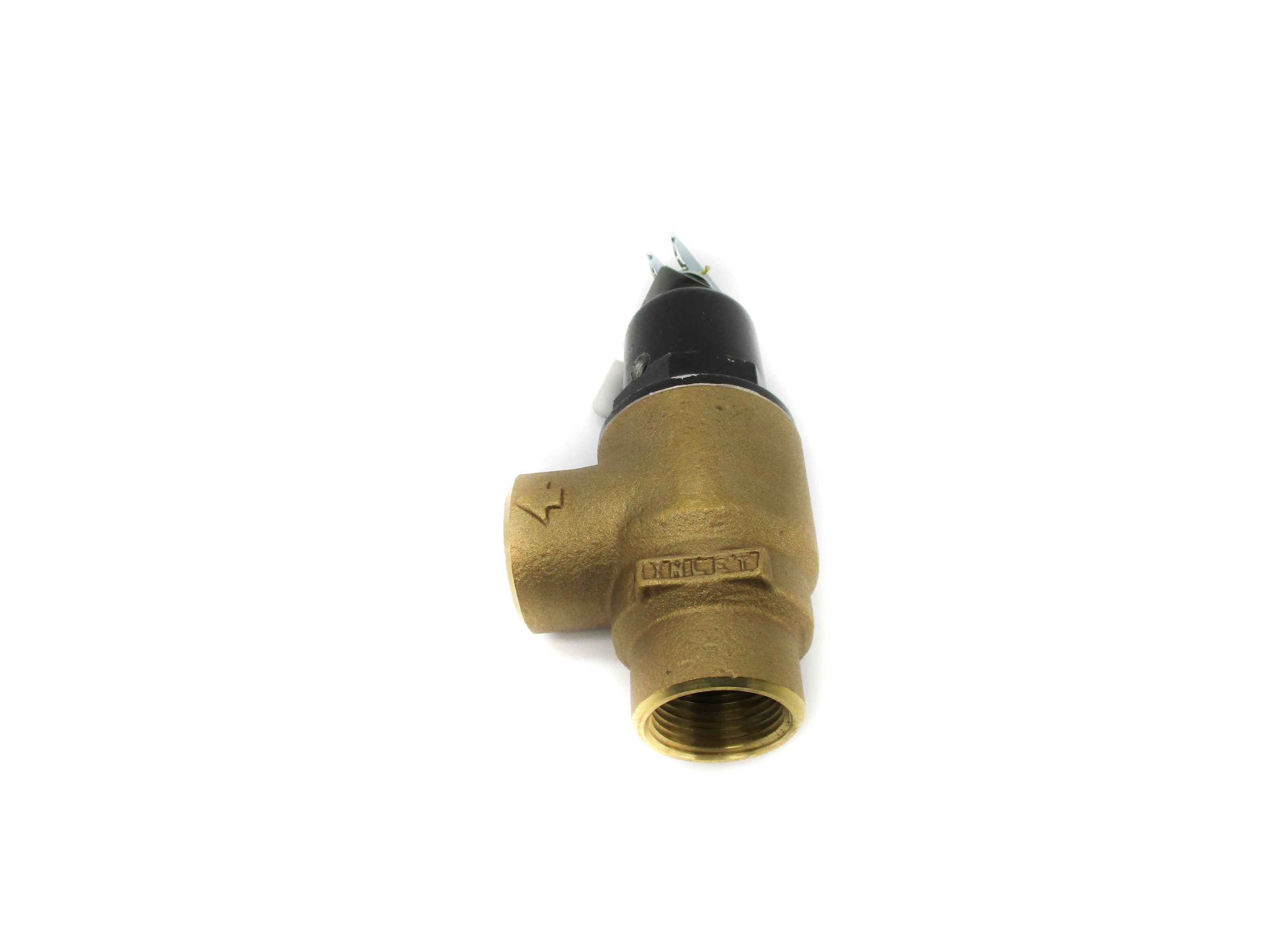 CASH ACME F82 20PSI 3/4" NSNP