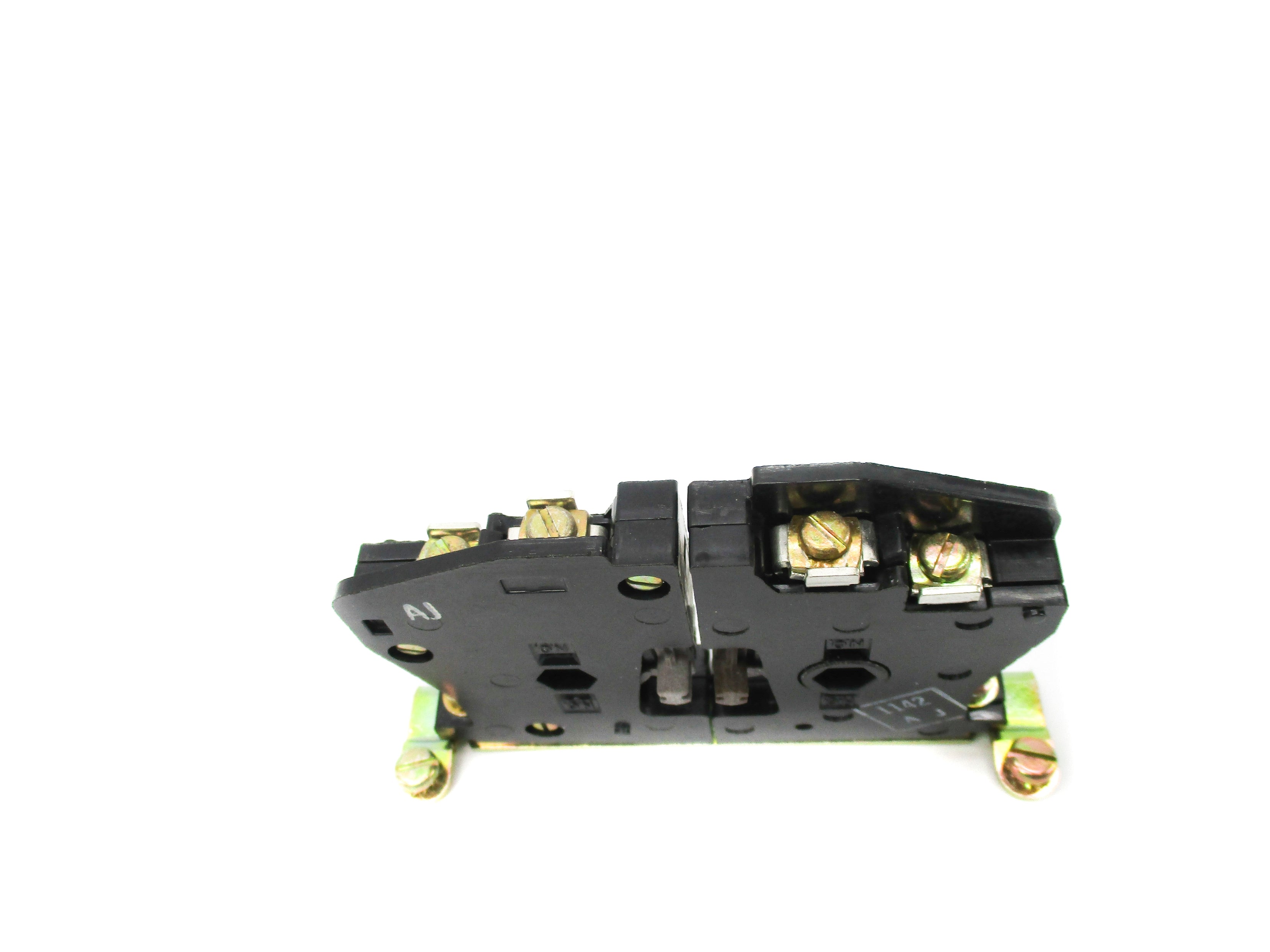 SQUARE D 9999SX8 SER. B 600VAC 6A NSNP