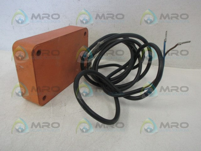 IFM EFECTOR KD0012 CAPACITIVE SENSOR *USED*