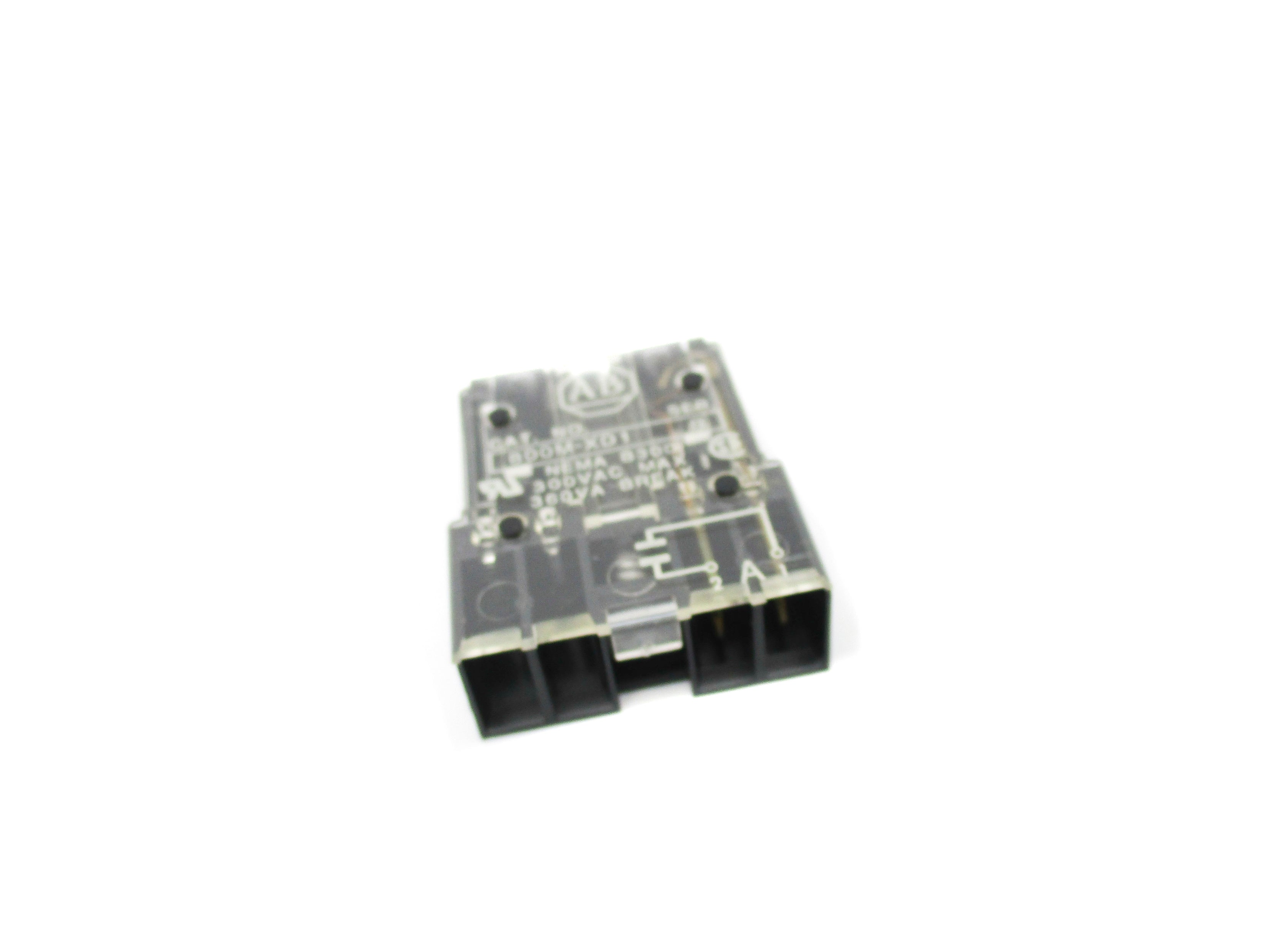 INDUSTRIAL SPARE PART 800M-XD1 SER. B 300VAC (BK/YL) NSMP