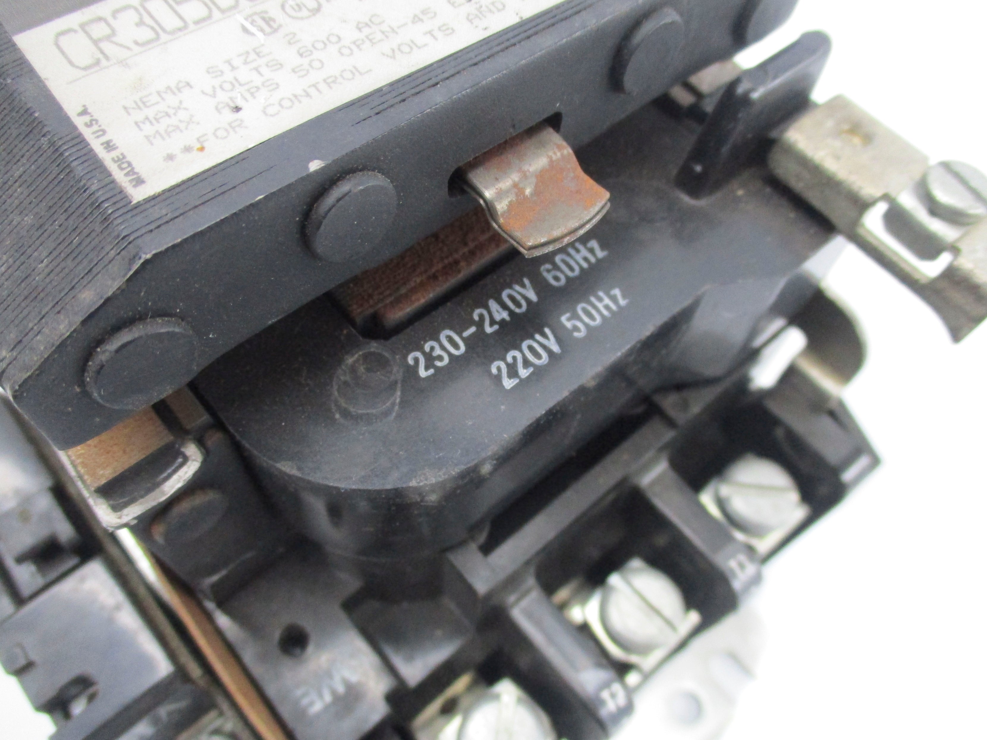 GENERAL ELECTRIC CR305D0** 240V NSNP
