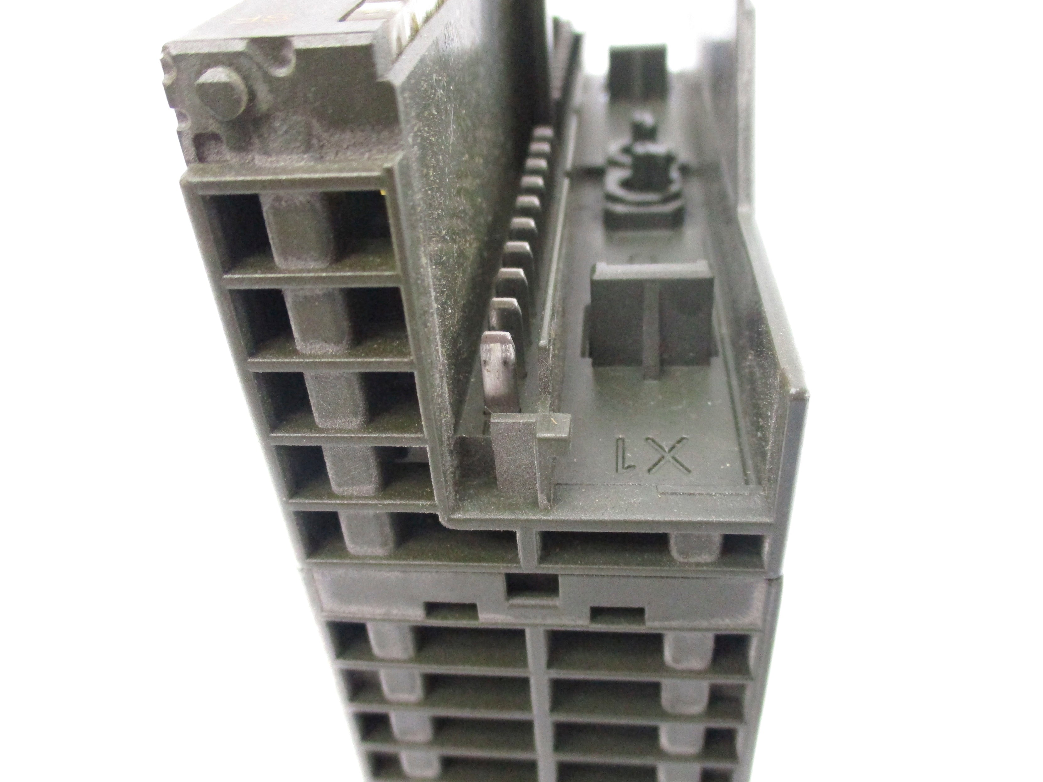 SIEMENS 6ES7338-4BC00-0AB0 (AS PICTURED) UNMP