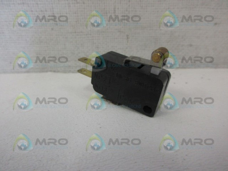 MICRO SWITCH V7-1C17D8-201 SNAP ACTION SWITCH *USED*