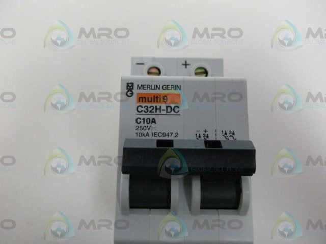 MERLIN GERIN 20545 CIRCUIT BREAKER 10A *NEW IN BOX*