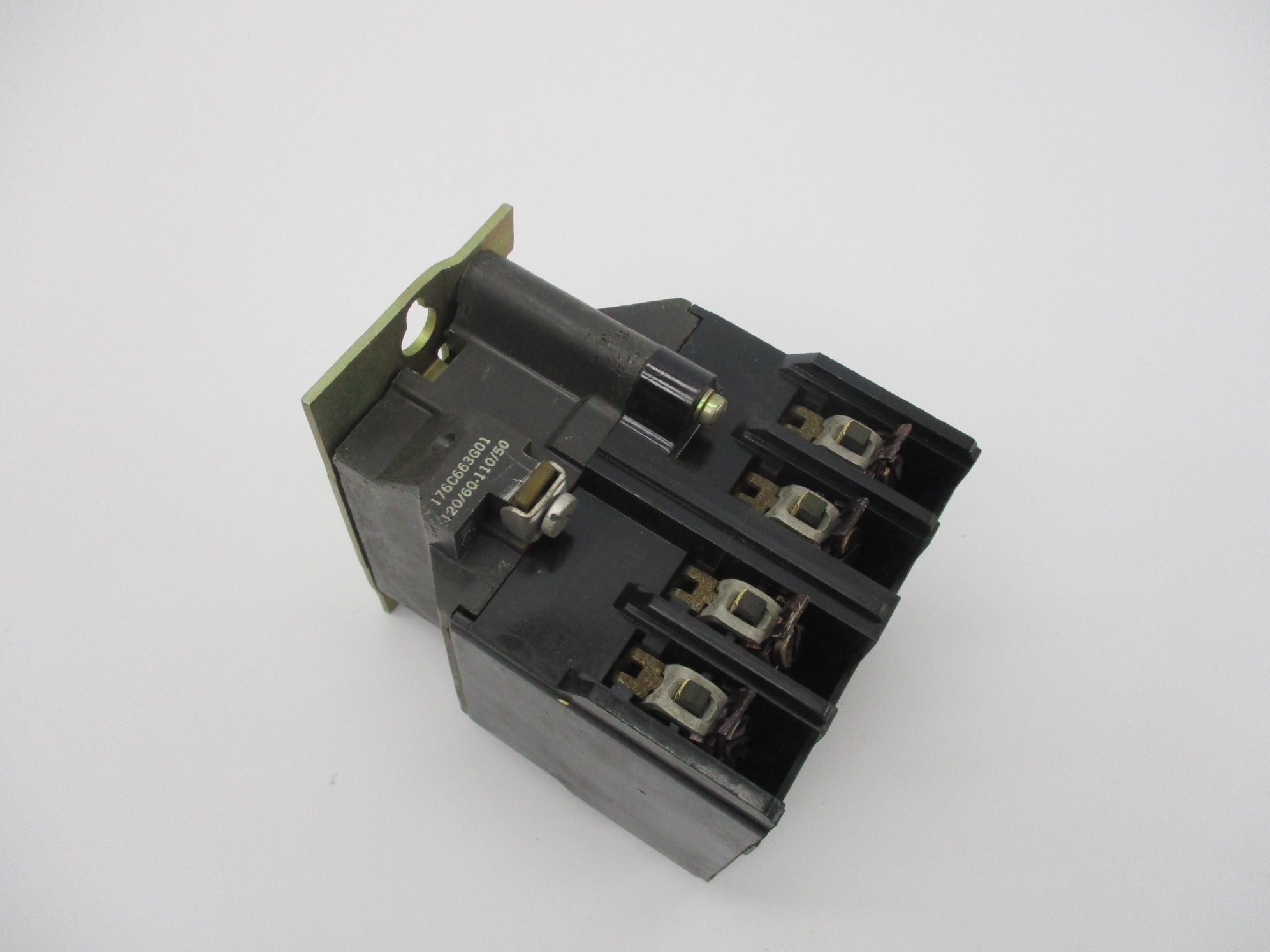 WESTINGHOUSE 766A404G01 10A 120V NSNP