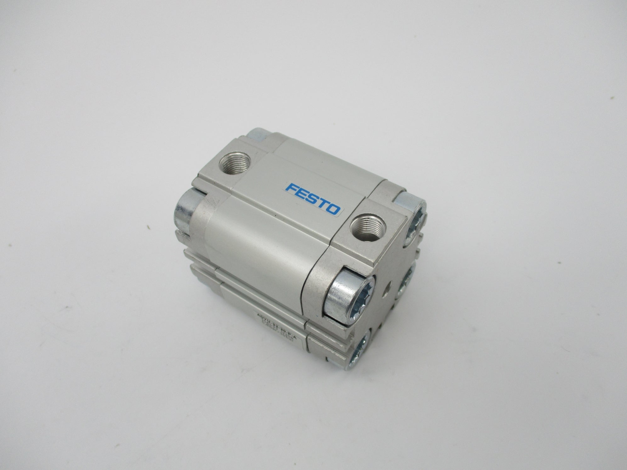 FESTO ADVU-32-20-P-A NSNP