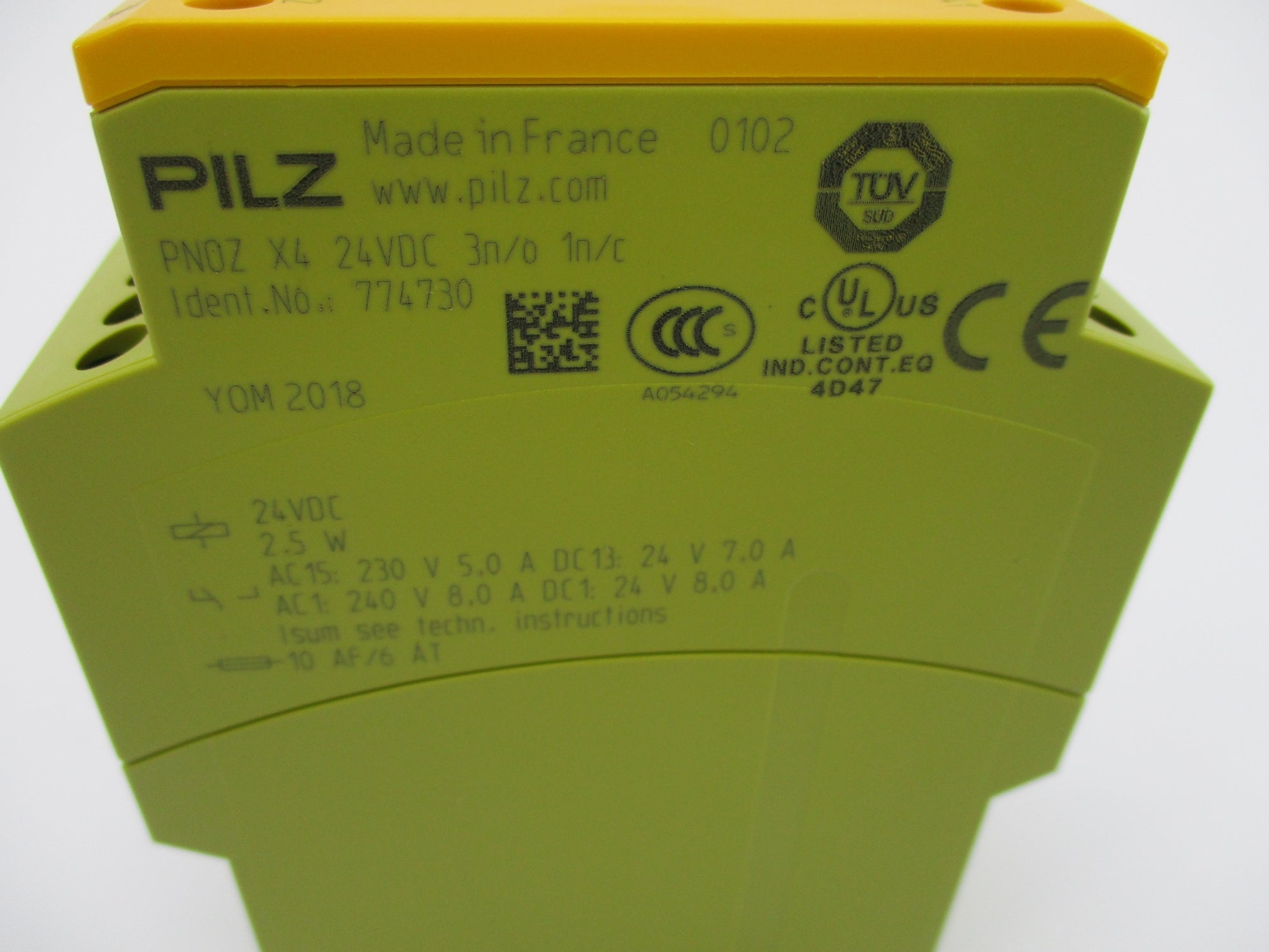 PILZ PNOZX424VDC3N/01N/C 774730 24VDC 8,0A NSNP