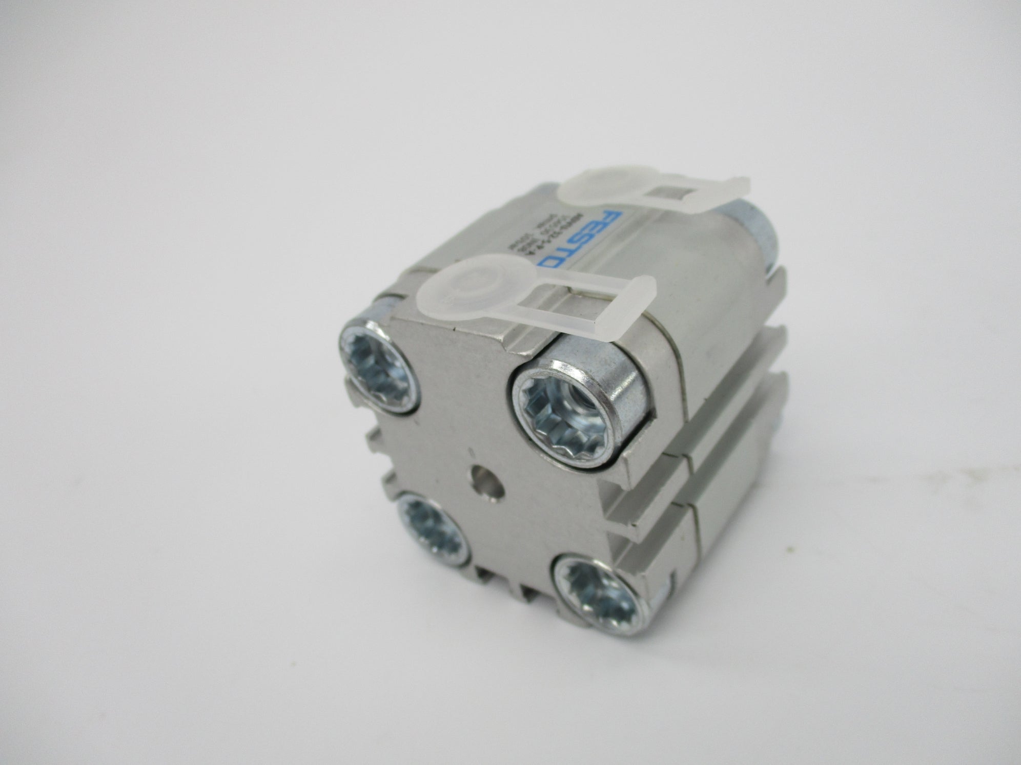 FESTO ADVU-32-5-P-A NSNP