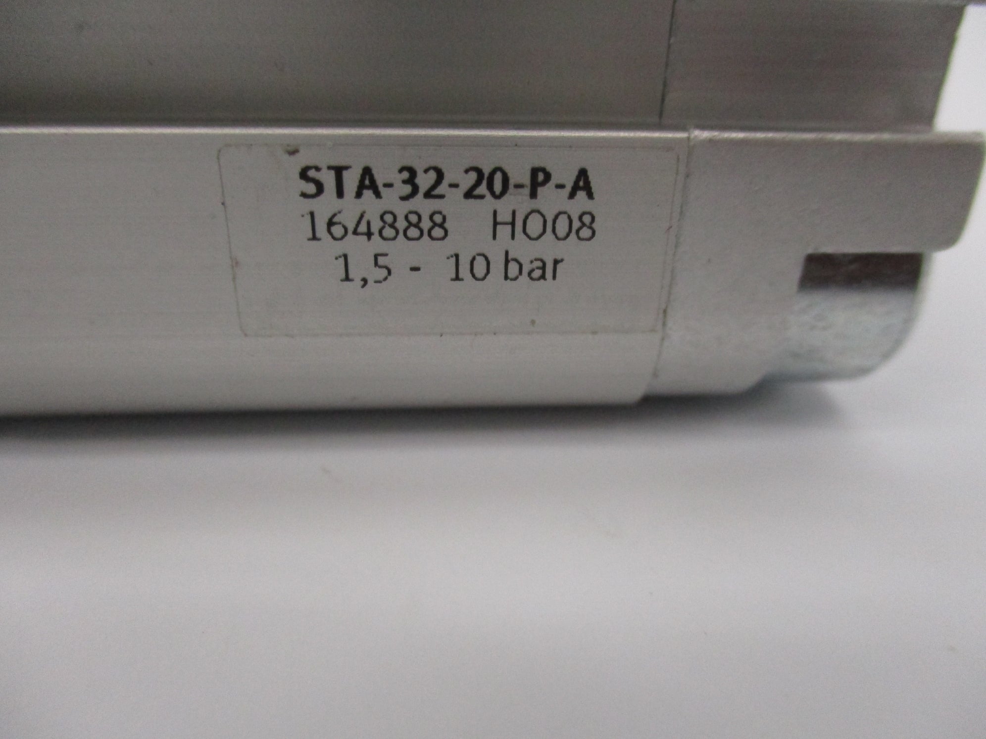FESTO STA-32-20-P-A NSNP