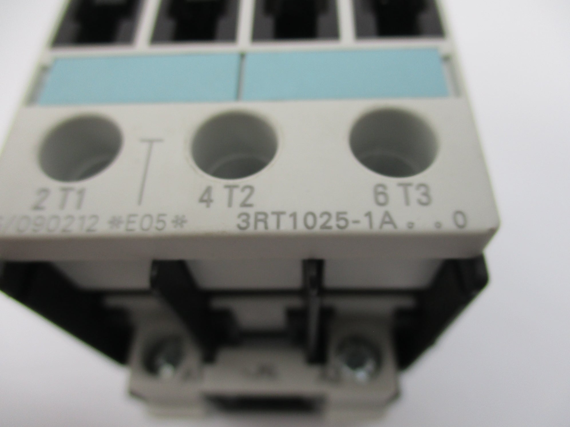 SIEMENS 3RT1025-1AL20 230V NSNP
