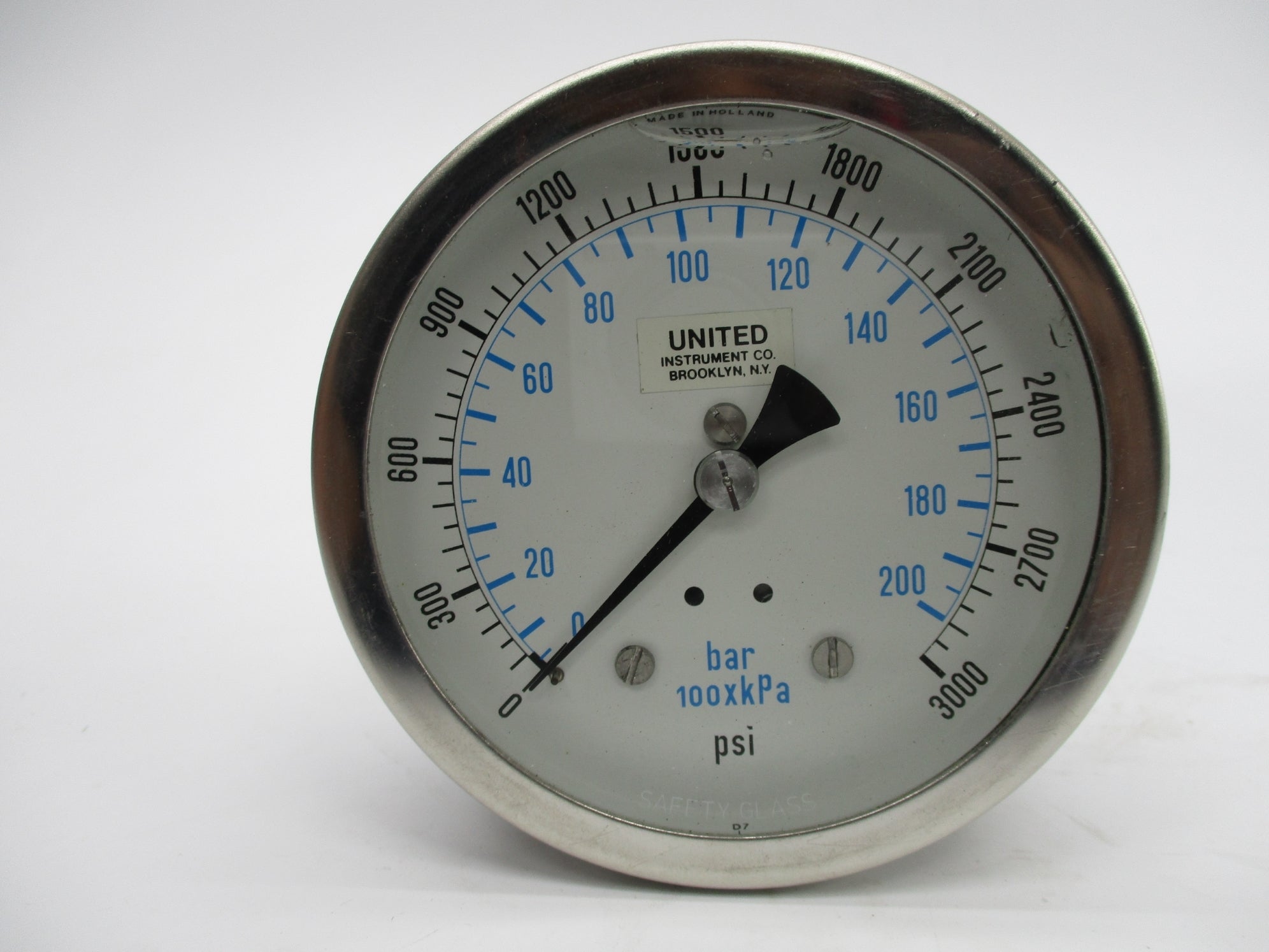 UNITED INSTRUMENT RV266G5Q327VG 0-3000PSI NSMP