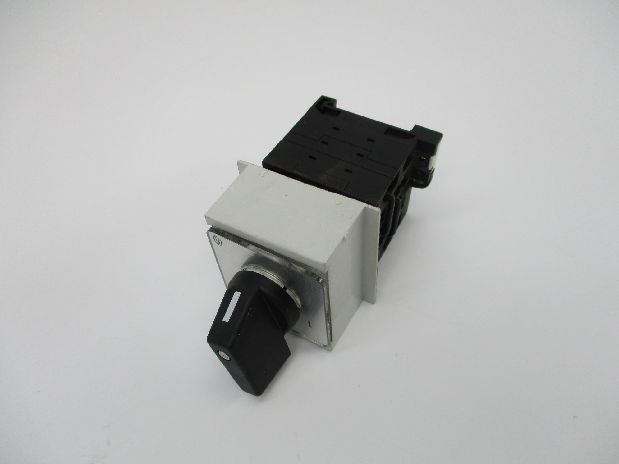 KLOCKNER MOELLER T0-3-8401 (AS PICTURED) NSNP
