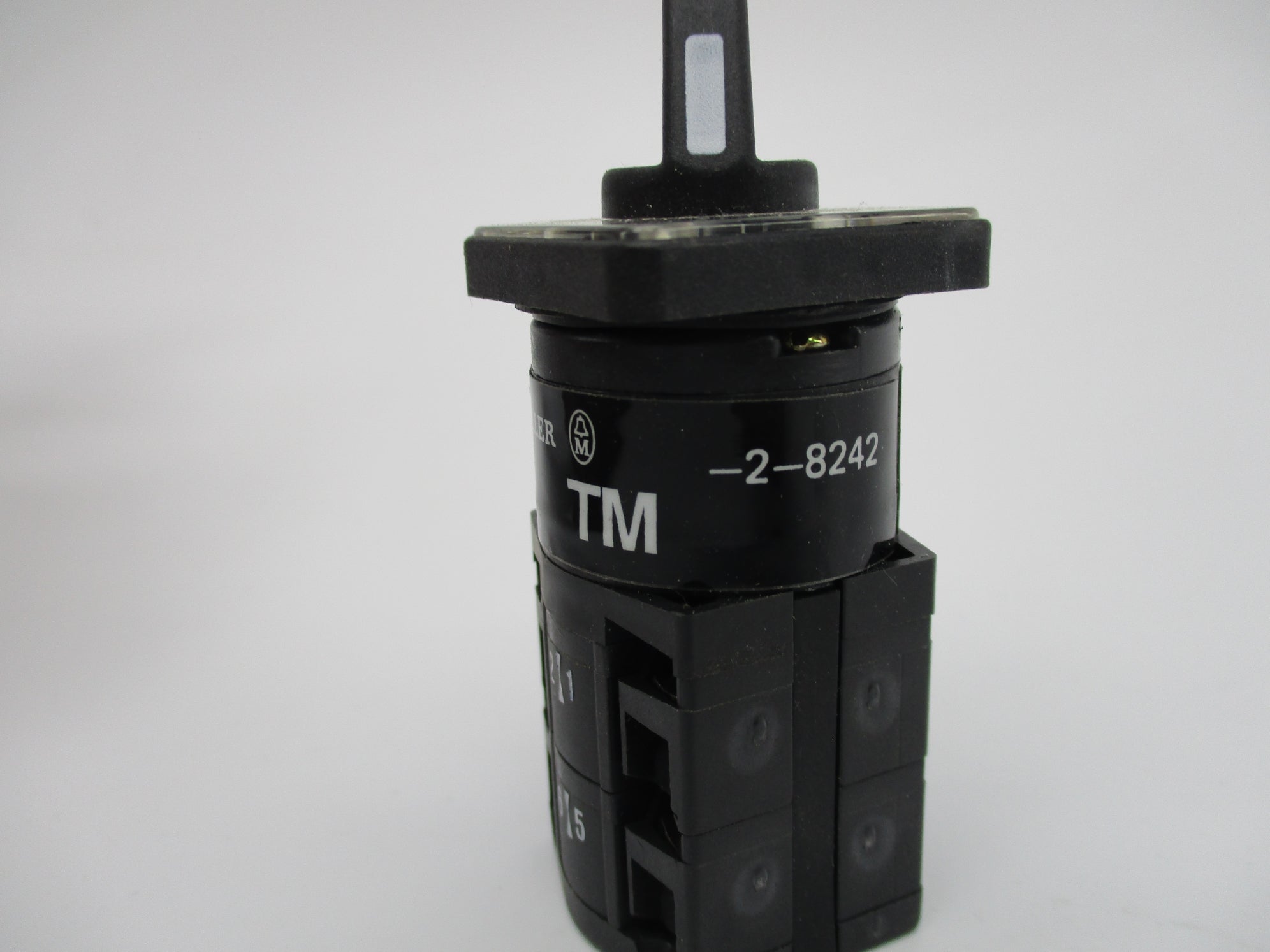KLOCKNER MOELLER TM-2-8242 NSNP