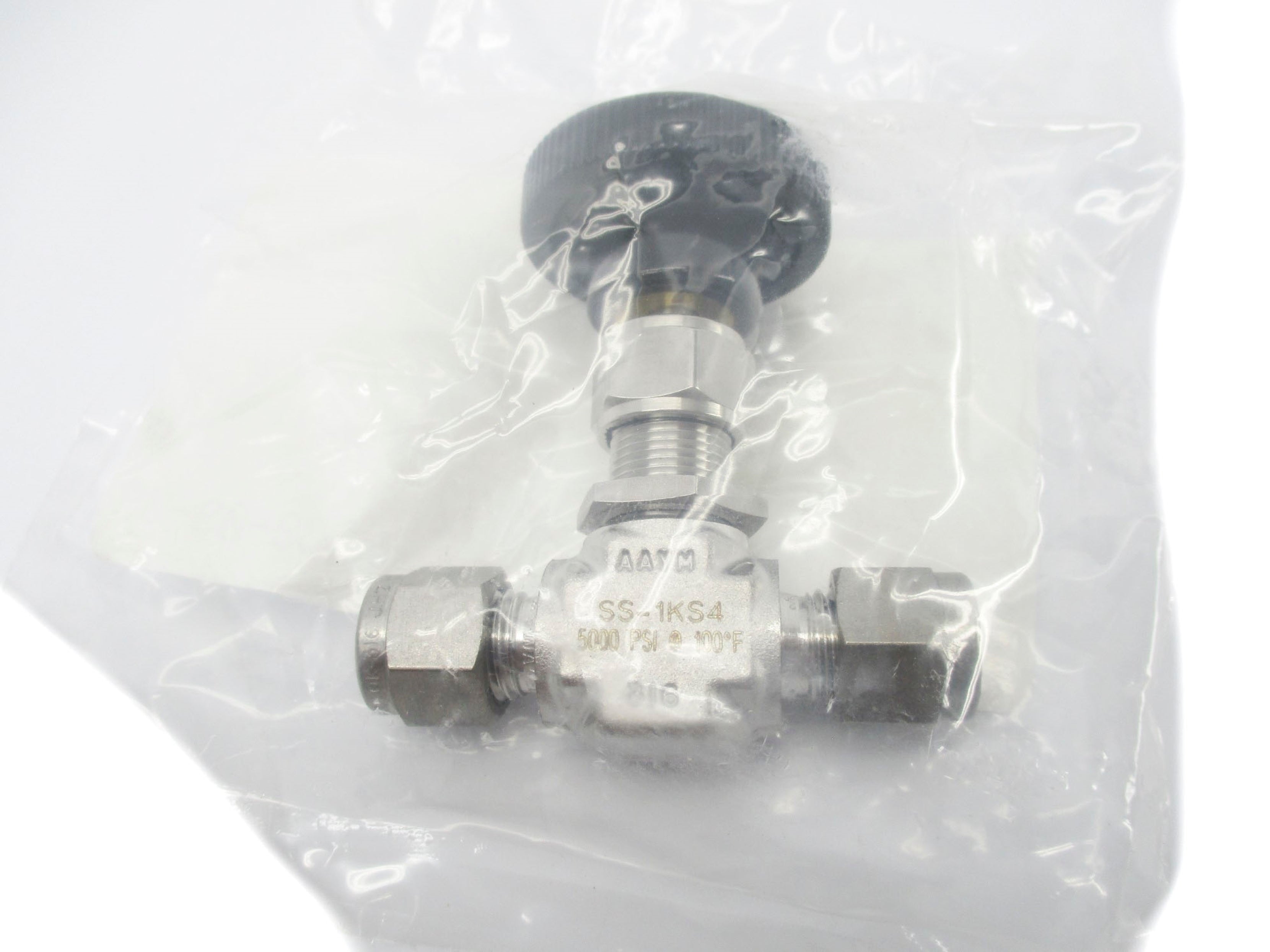 SWAGELOK SS-1KS4 5000PSI NSMP