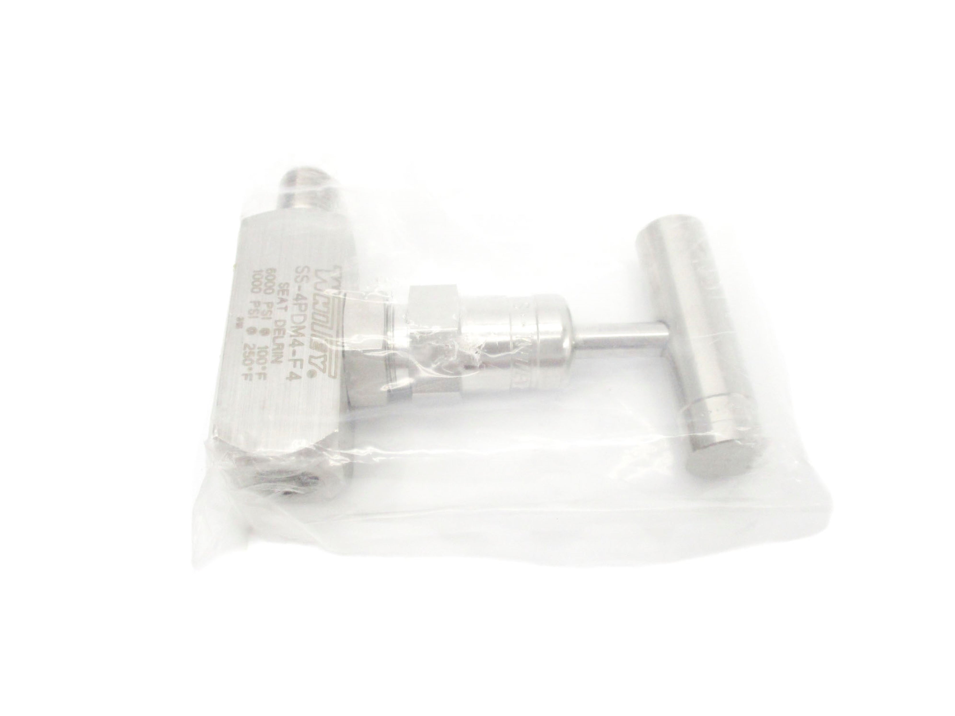 WHITEY SS-4PDM4-F4 1000PSI (PKG OF 2) NSMP
