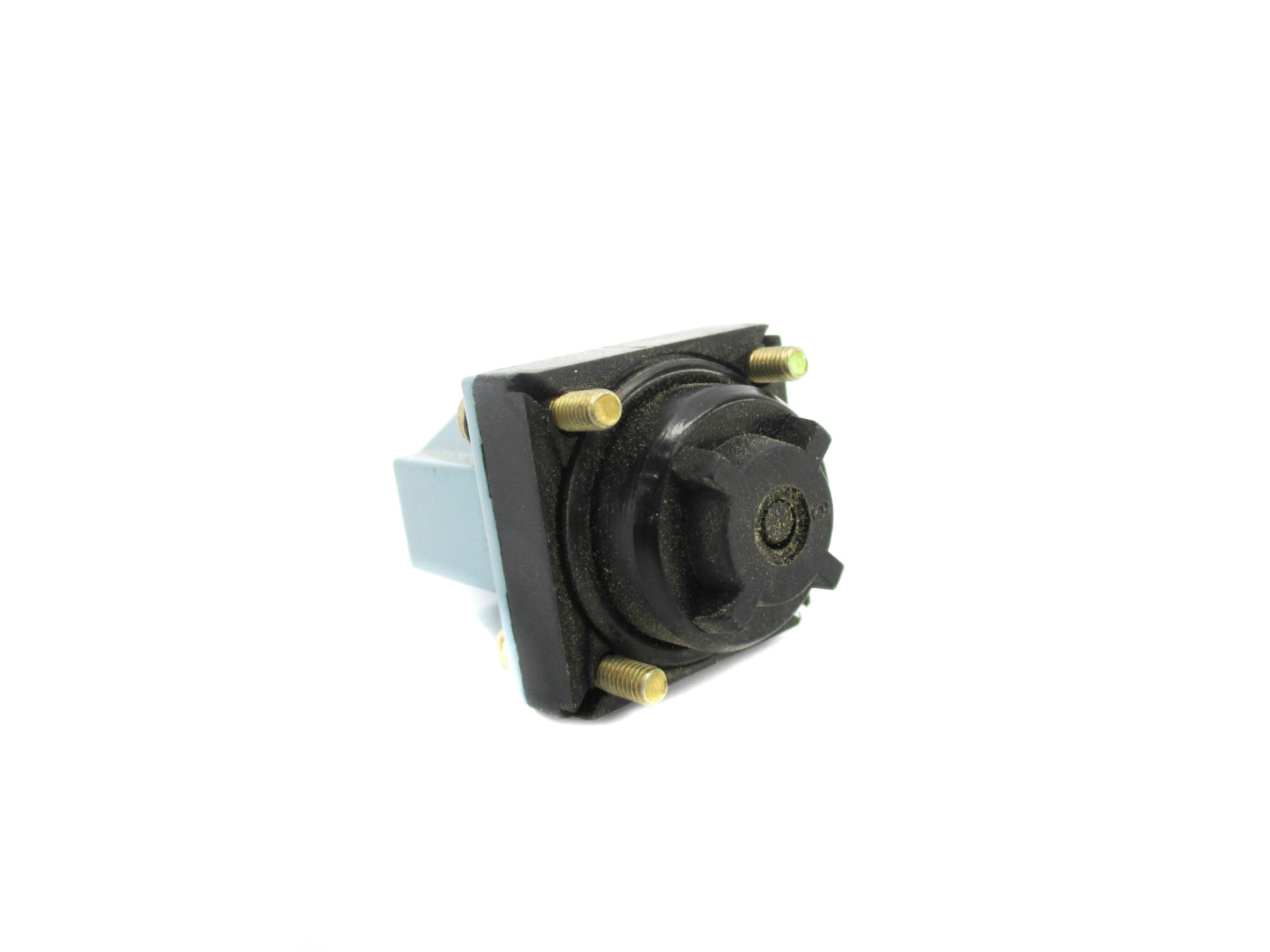 TELEMECANIQUE ZCK-D15 (AS PICTURED) NSNP