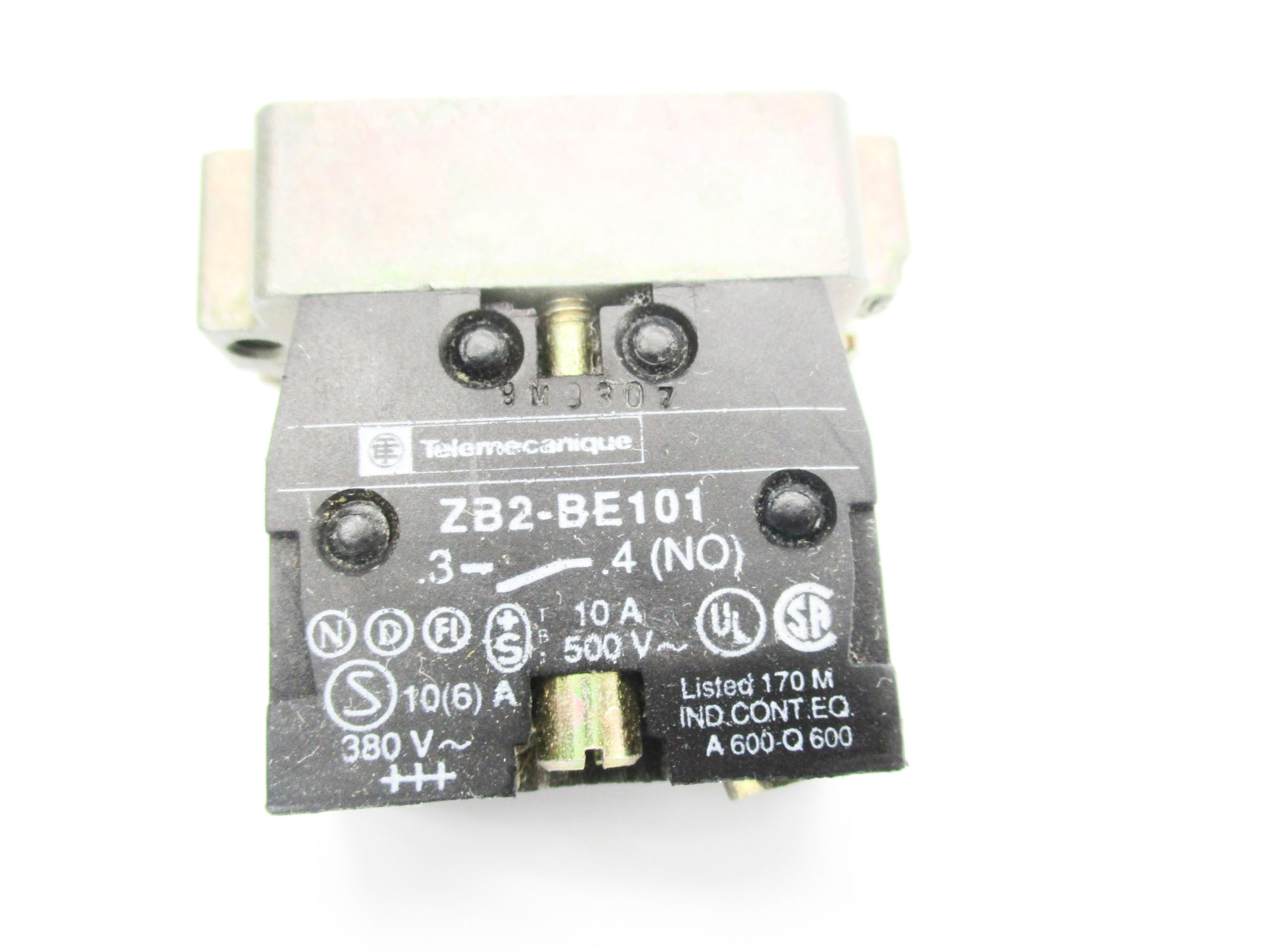 TELEMECANIQUE ZB2-BE101 (AS PICTURED) UNMP