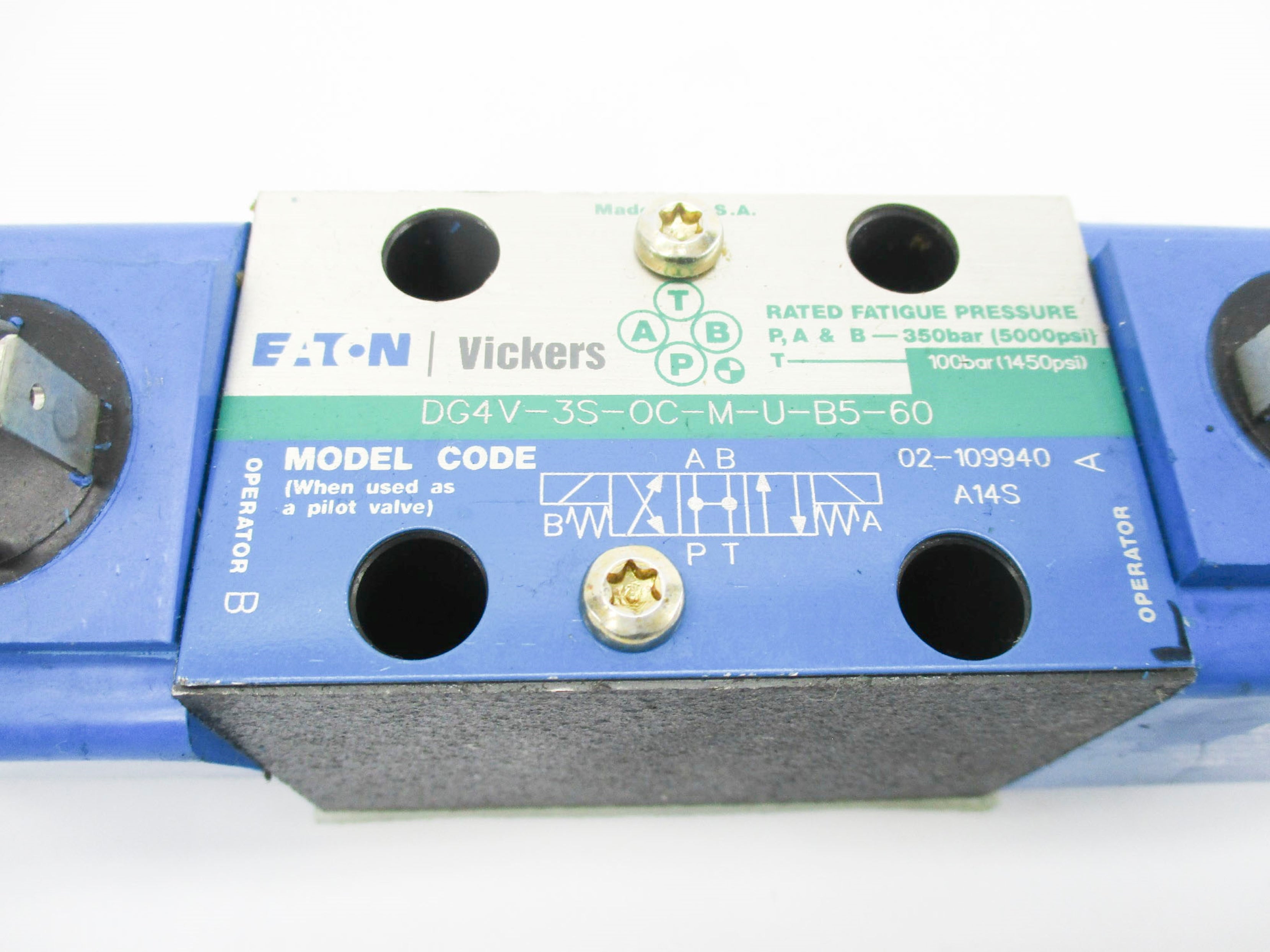 VICKERS DG4V-3S-0C-M-U-B5-60 110/120V 5000PSI NSNP