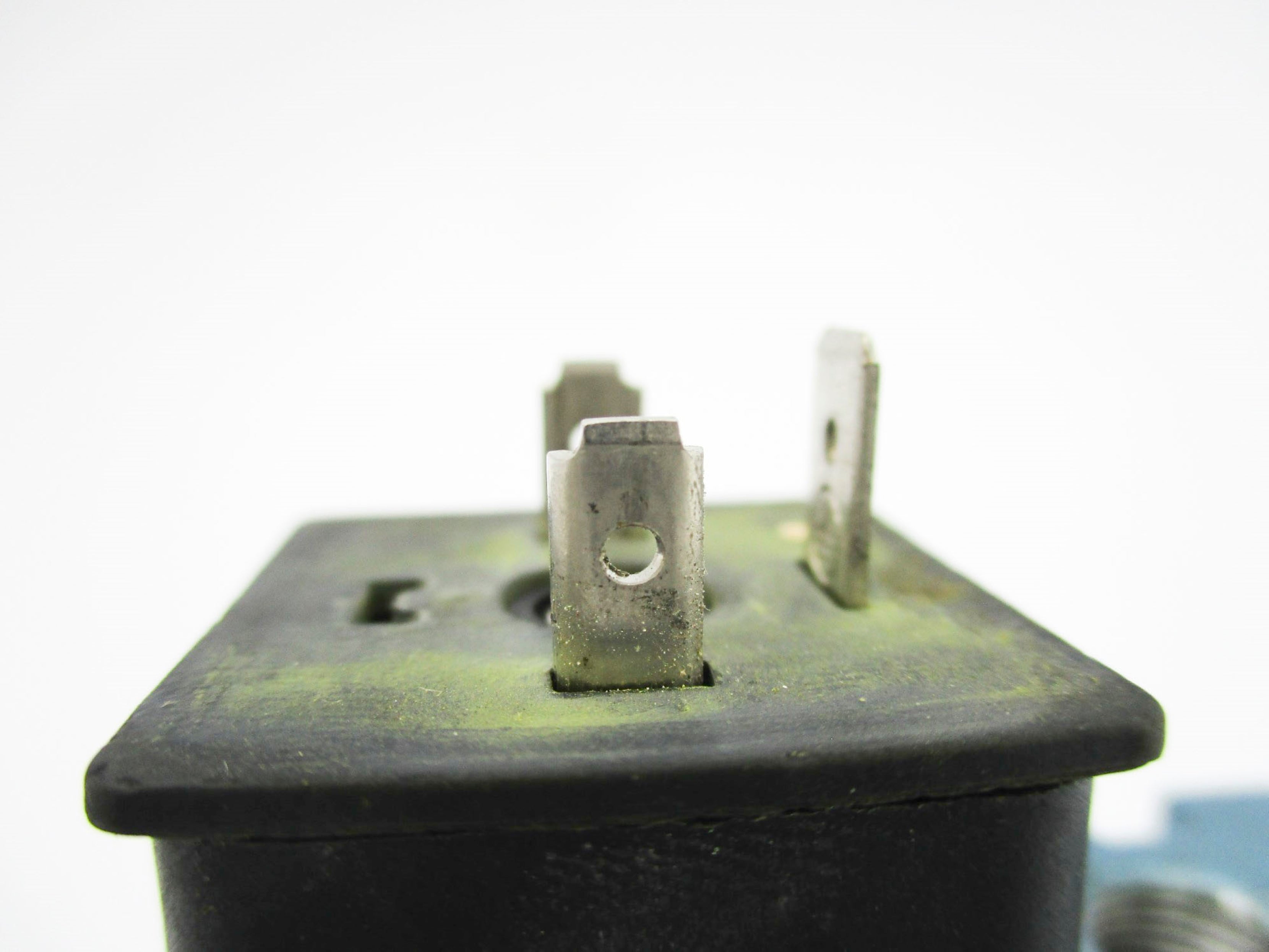 MAC 111B-111JJ 120/110V UNMP
