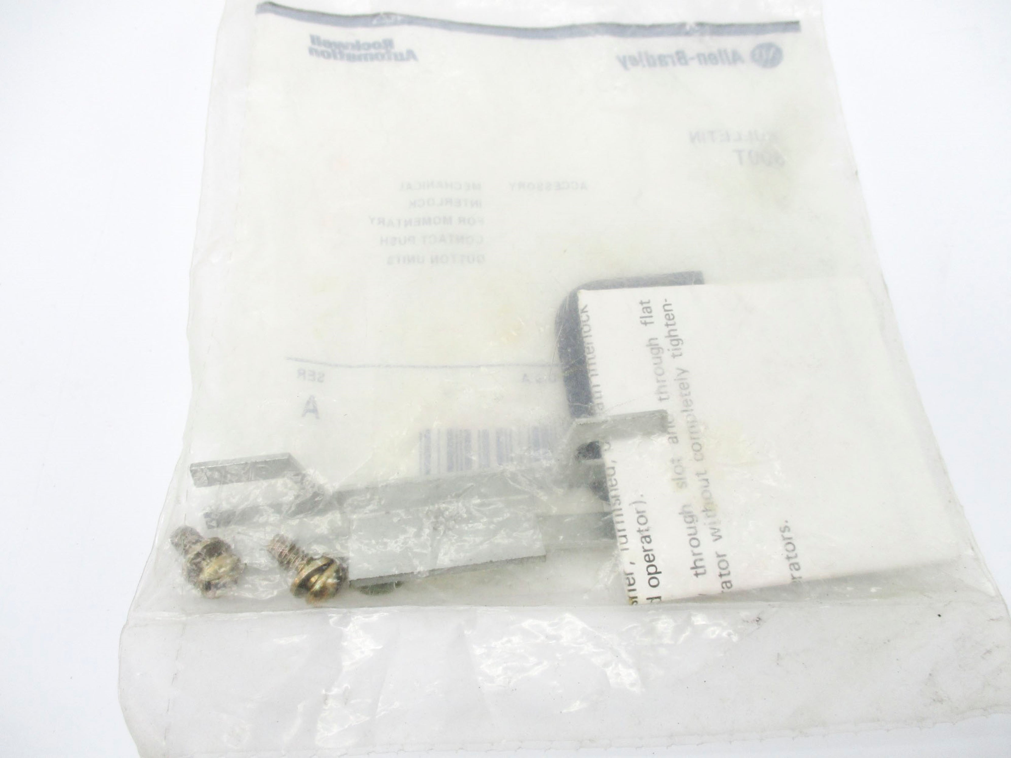 ALLEN BRADLEY 800T-N179 SER. A NSMP