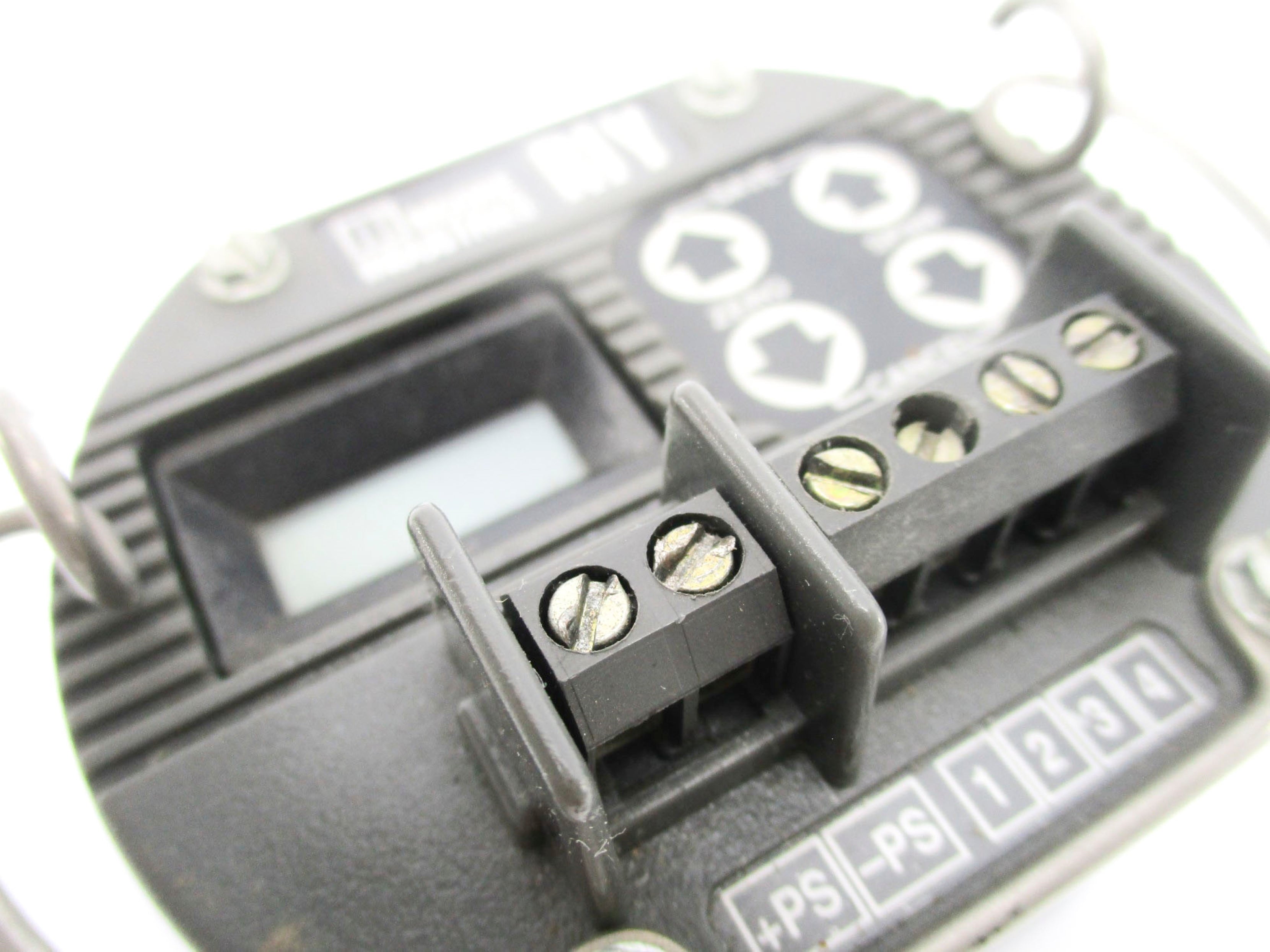 MOORE INDUSTRIES RIY/PRG/4-20MA/12-42DC (AS PICTURED) UNMP