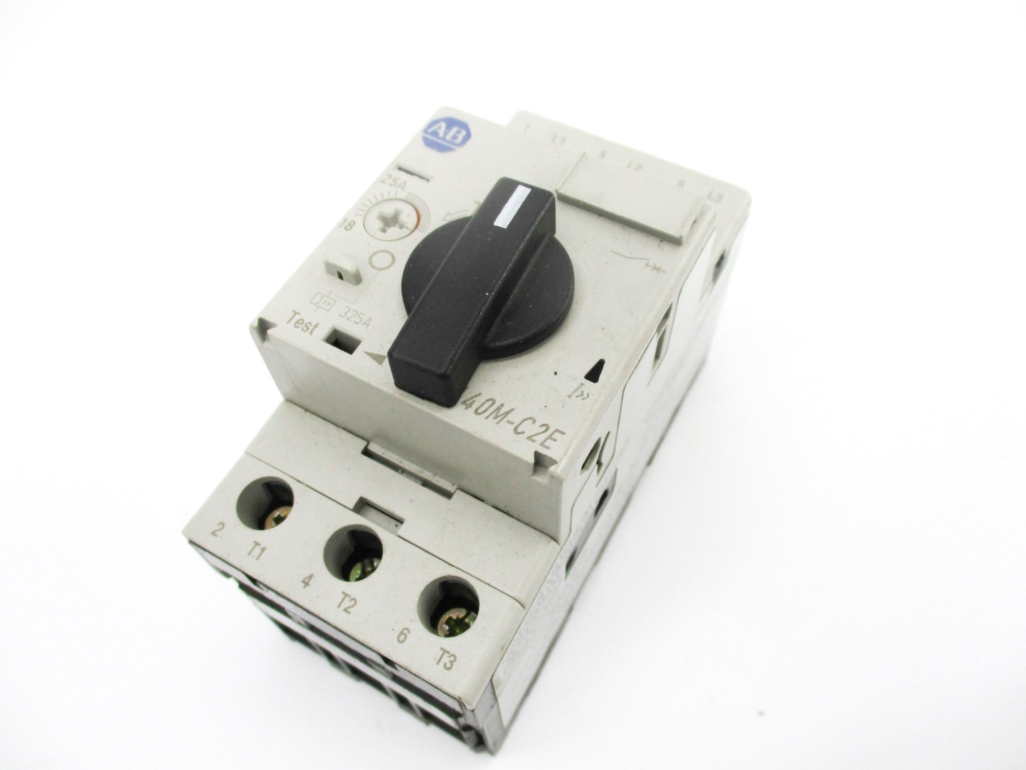 ALLEN BRADLEY 140M-C2E-C25 SER. A 690V 25A NSNP