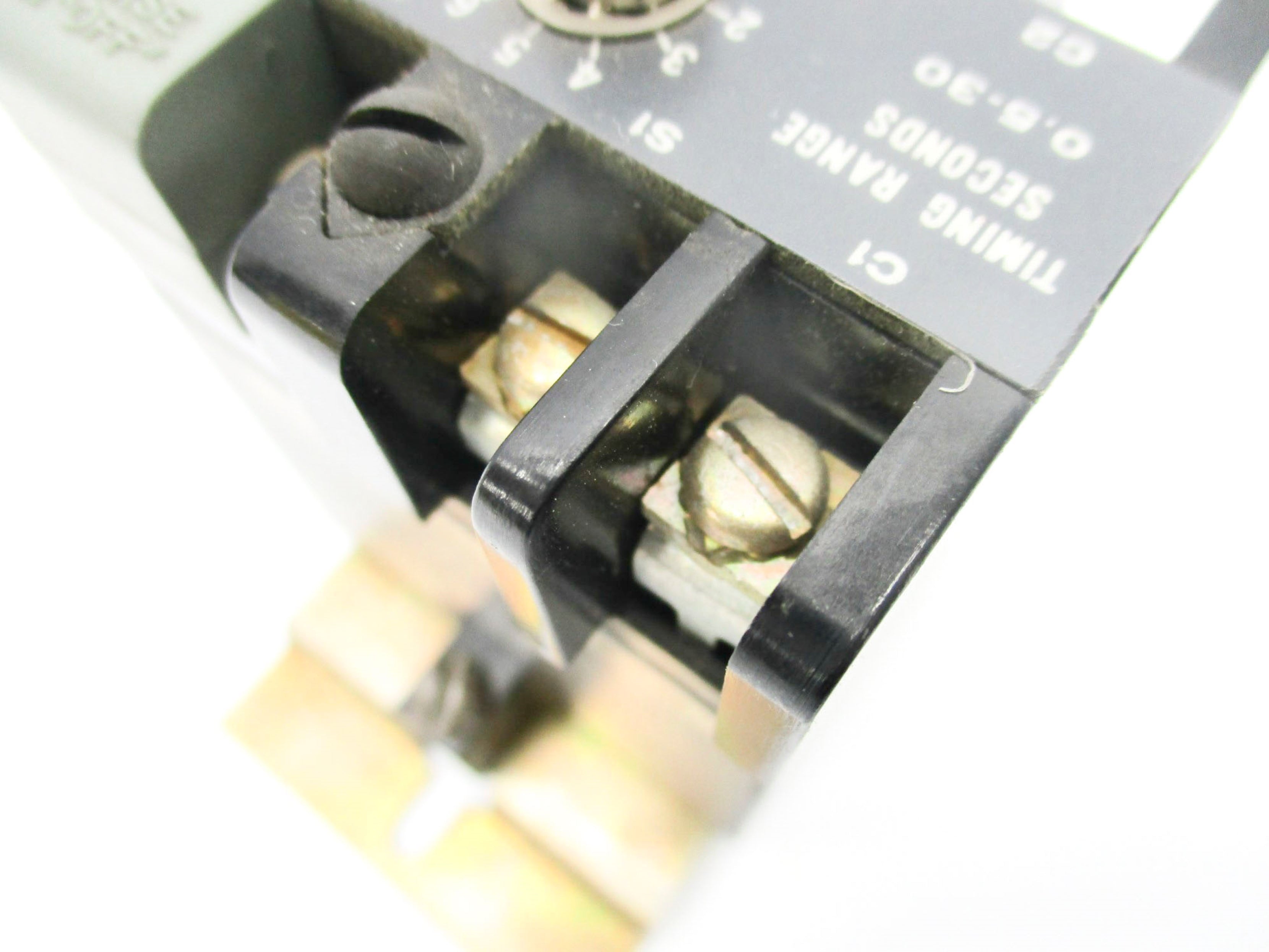 INDUSTRIAL SPARE PART 852S-NSB SER. E 0.5-30SEC UNMP