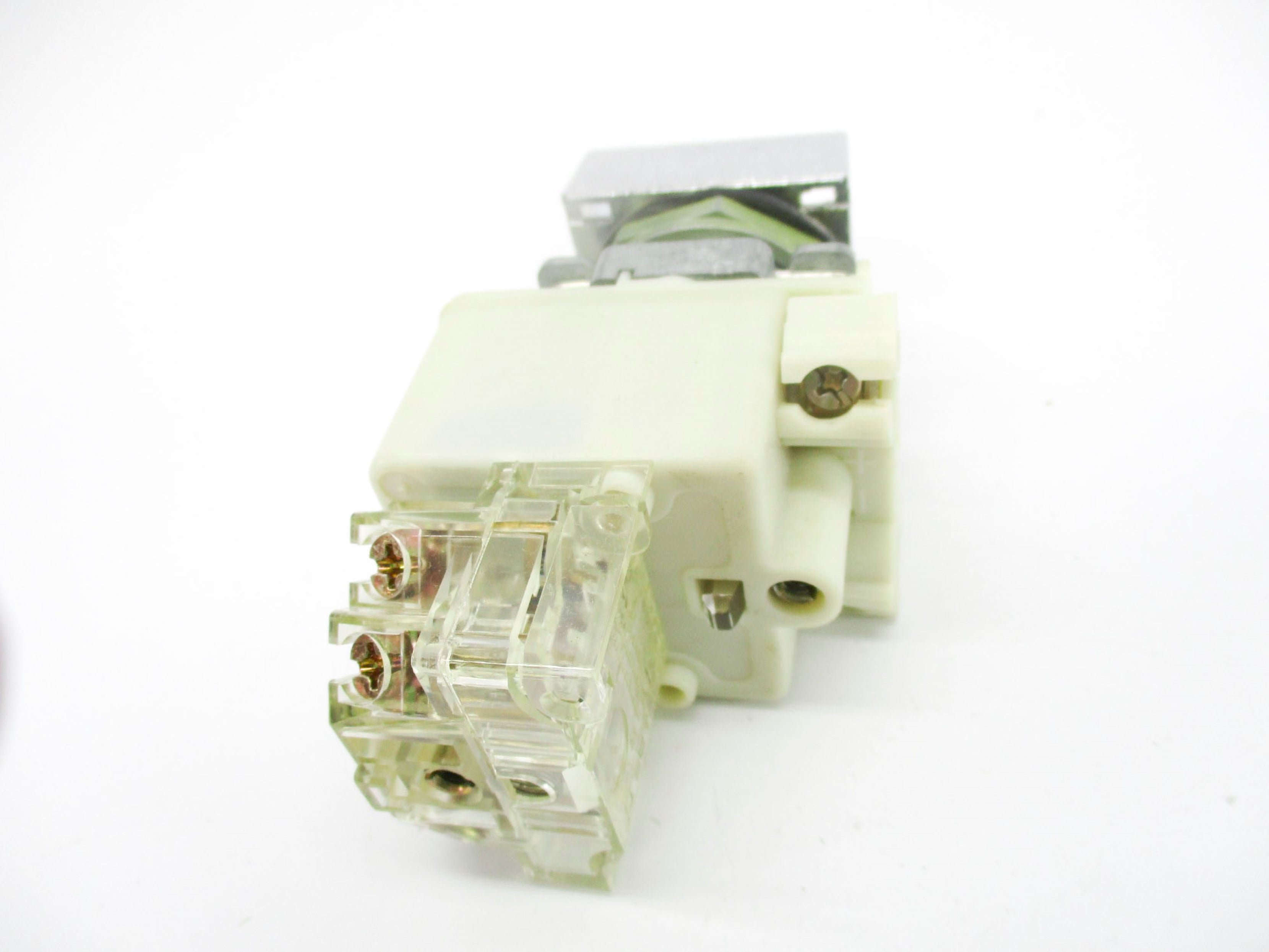 SQUARE D 9001KM1 W/9001KA1 (AS PICTURED) NSNP
