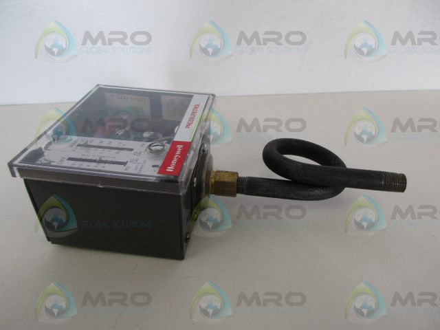HONEYWELL L604A1177 PRESSURETROL *NEW NO BOX*