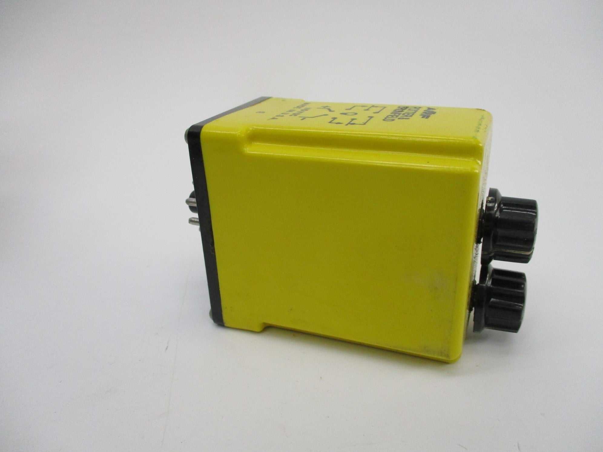 AMF CSL-38-60010 140V UNMP