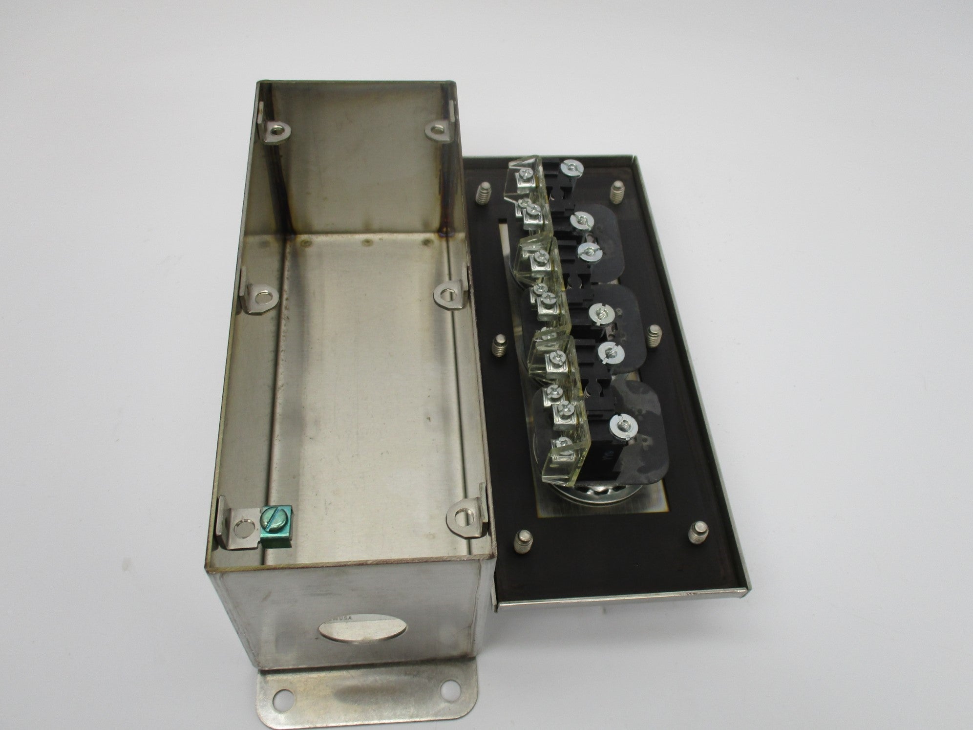 ALLEN BRADLEY 800H-3HA4 SER. R NSNP