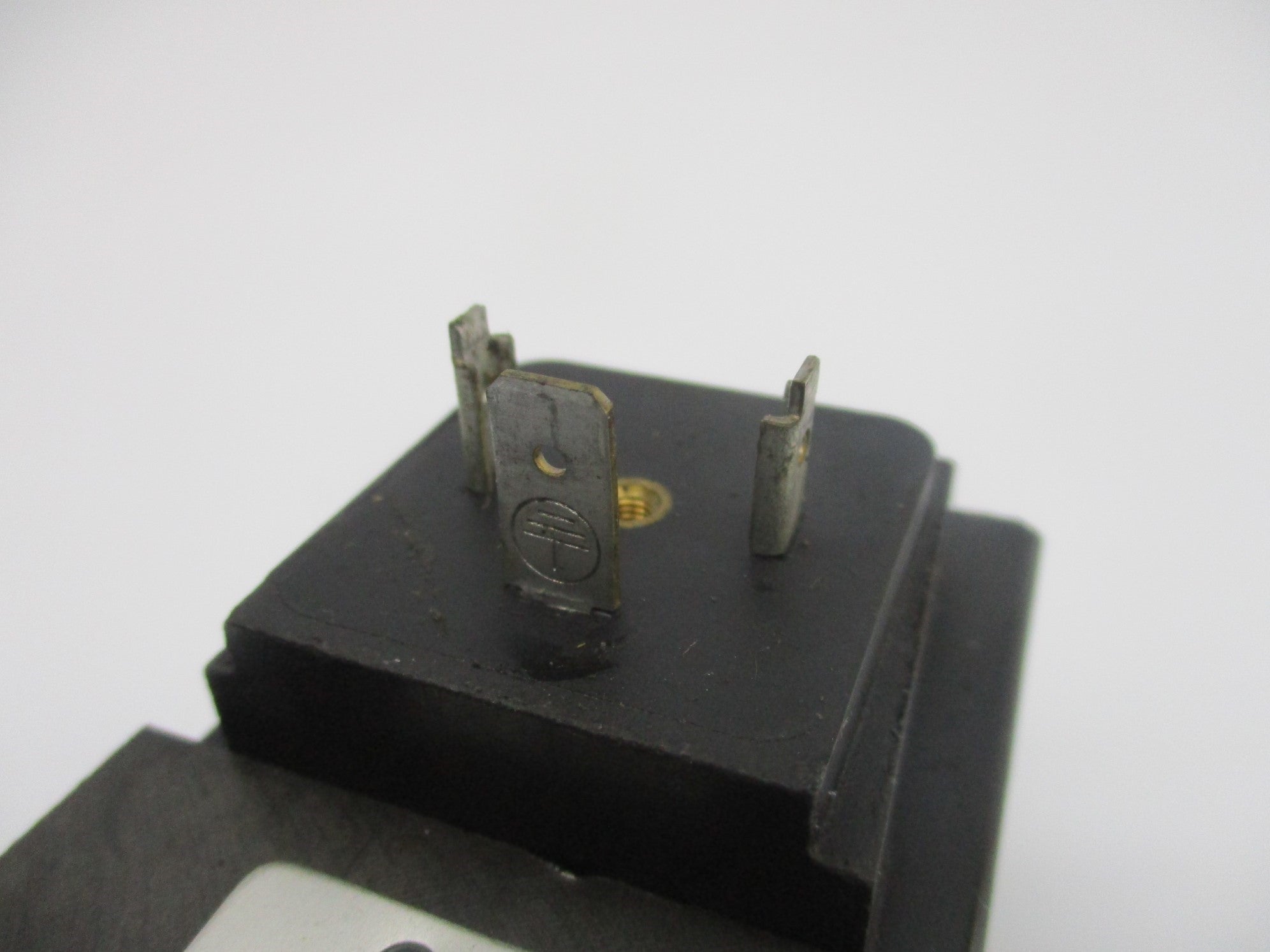 DENISON HYDRAULICS A4D01-3-1120201B1W01 115V UNMP