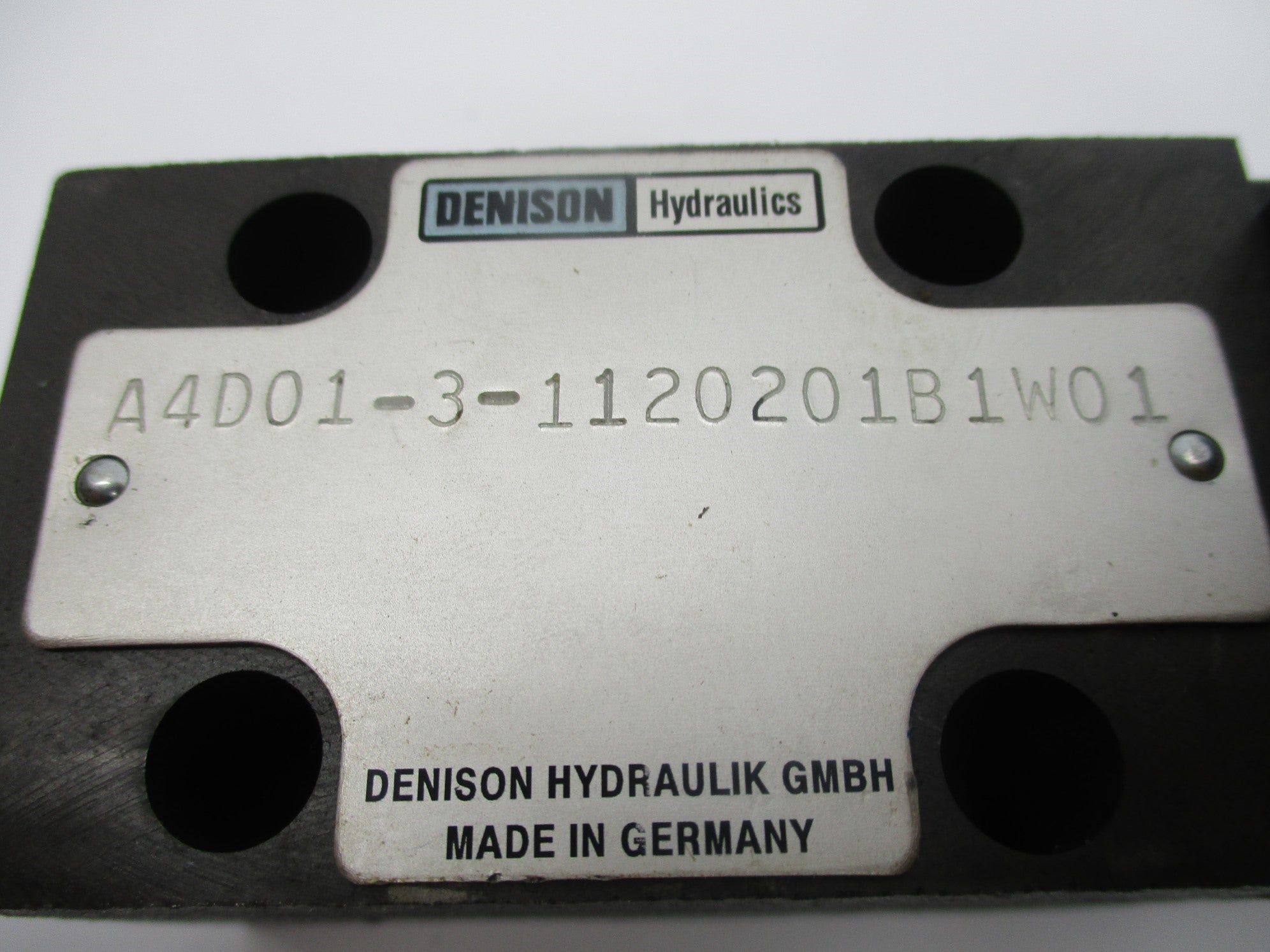 DENISON HYDRAULICS A4D01-3-1120201B1W01 115V UNMP