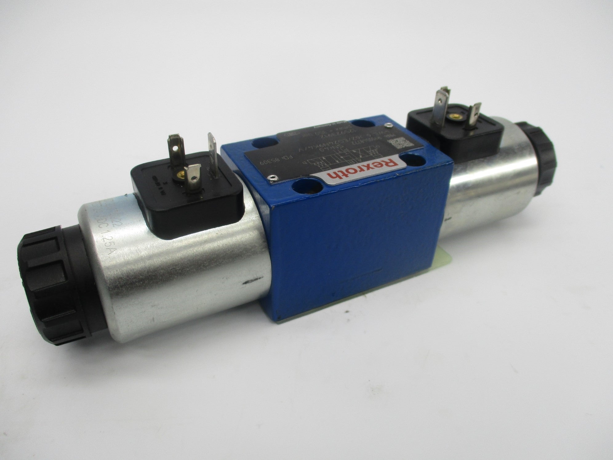 REXROTH 4WE6J62/EG24N9K4/V R900548772 24VDC 1.25A UNMP