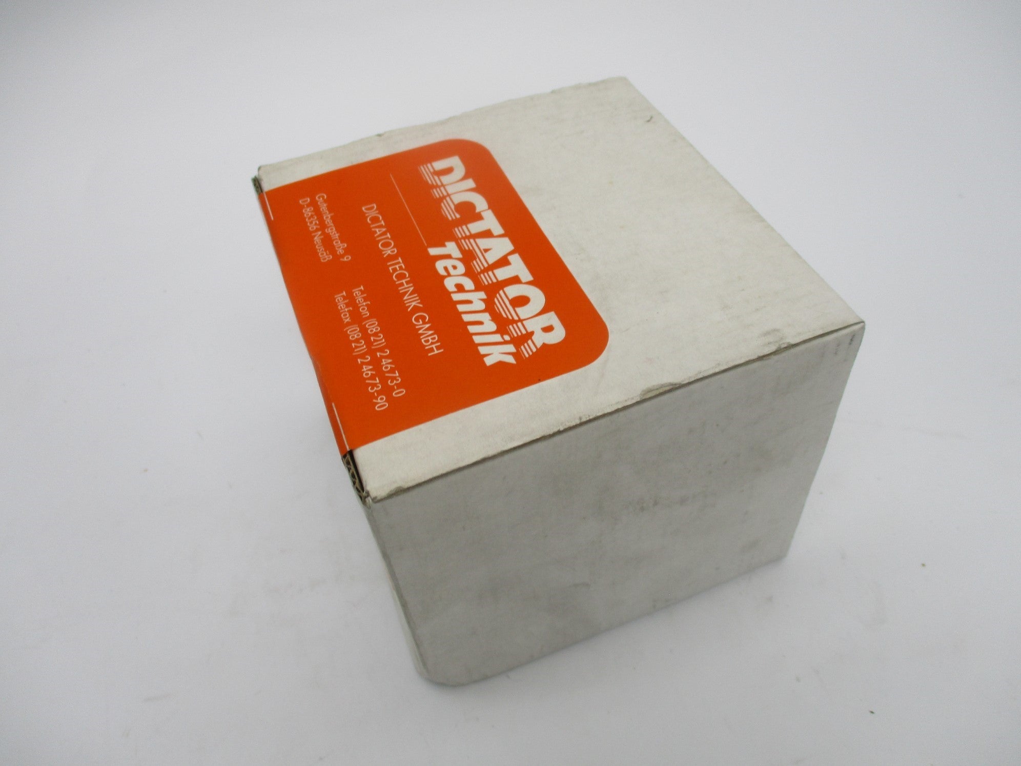 DICTATOR TECHNIK 040500 RM2000 NSFS