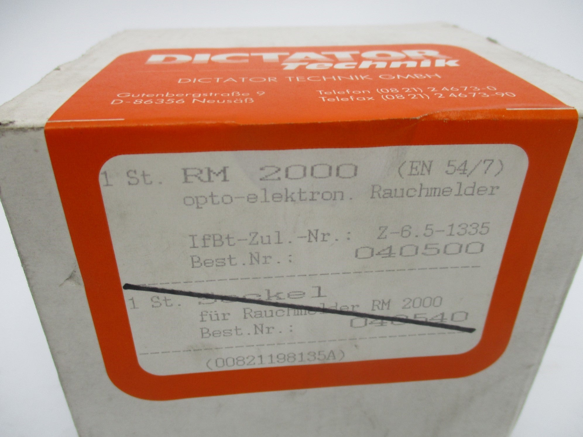DICTATOR TECHNIK 040500 RM2000 NSFS
