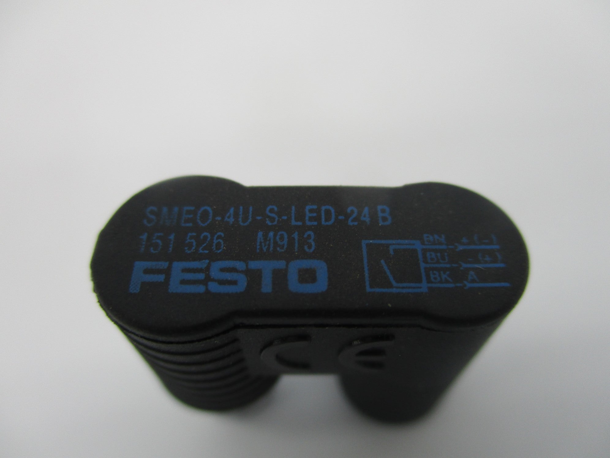 FESTO SMEO-4U-S-LED-24B NSNP