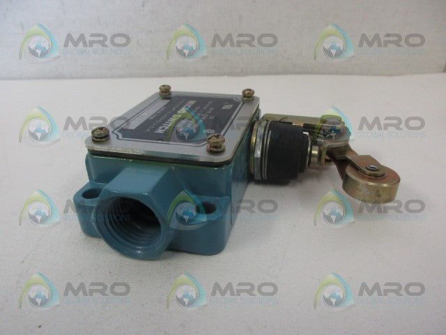 MICROSWITCH BAF1-2RN2-LH LIMIT SWITCH *NEW IN BOX*