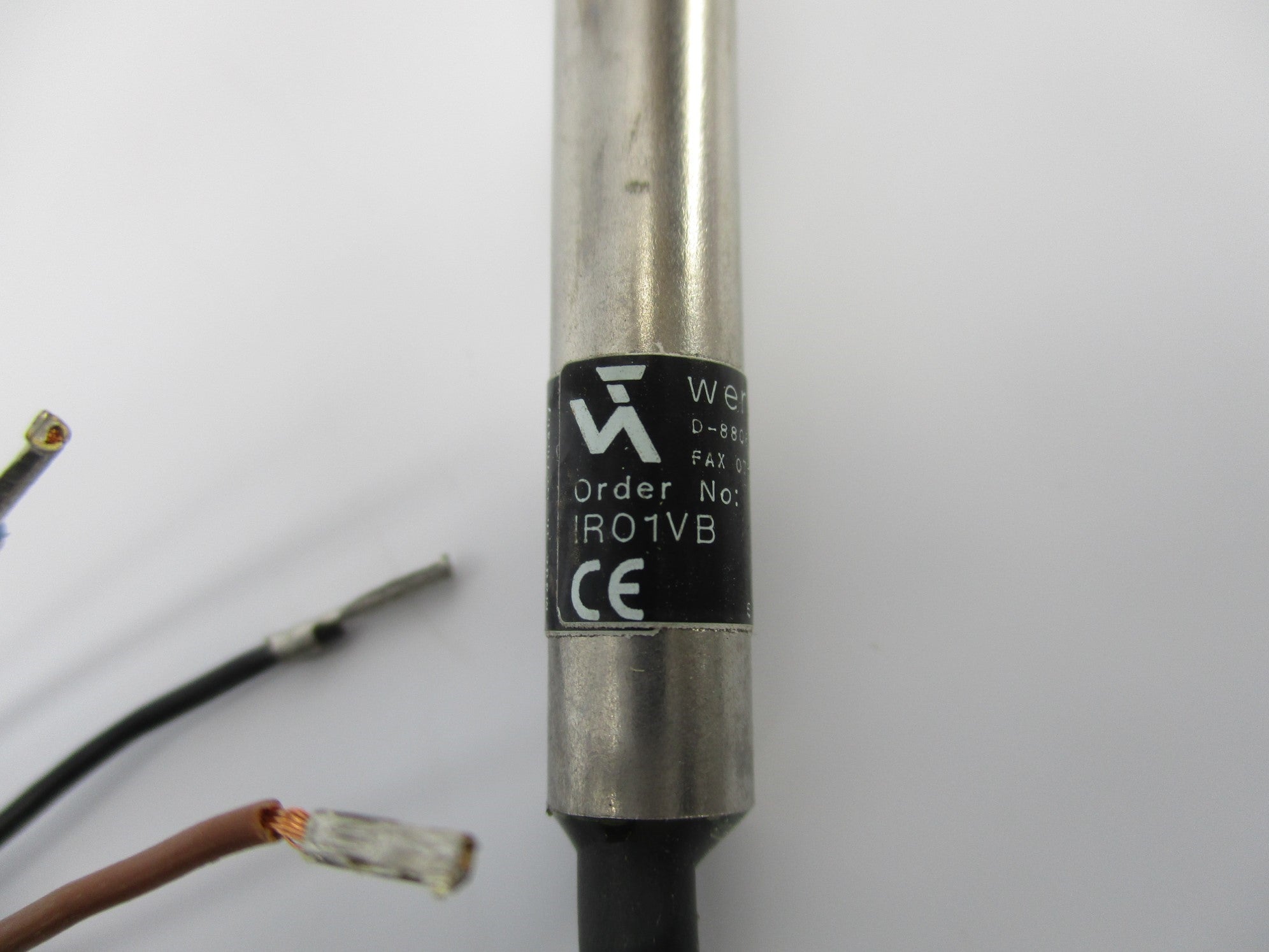 WENGLOR IR01VB NSNP
