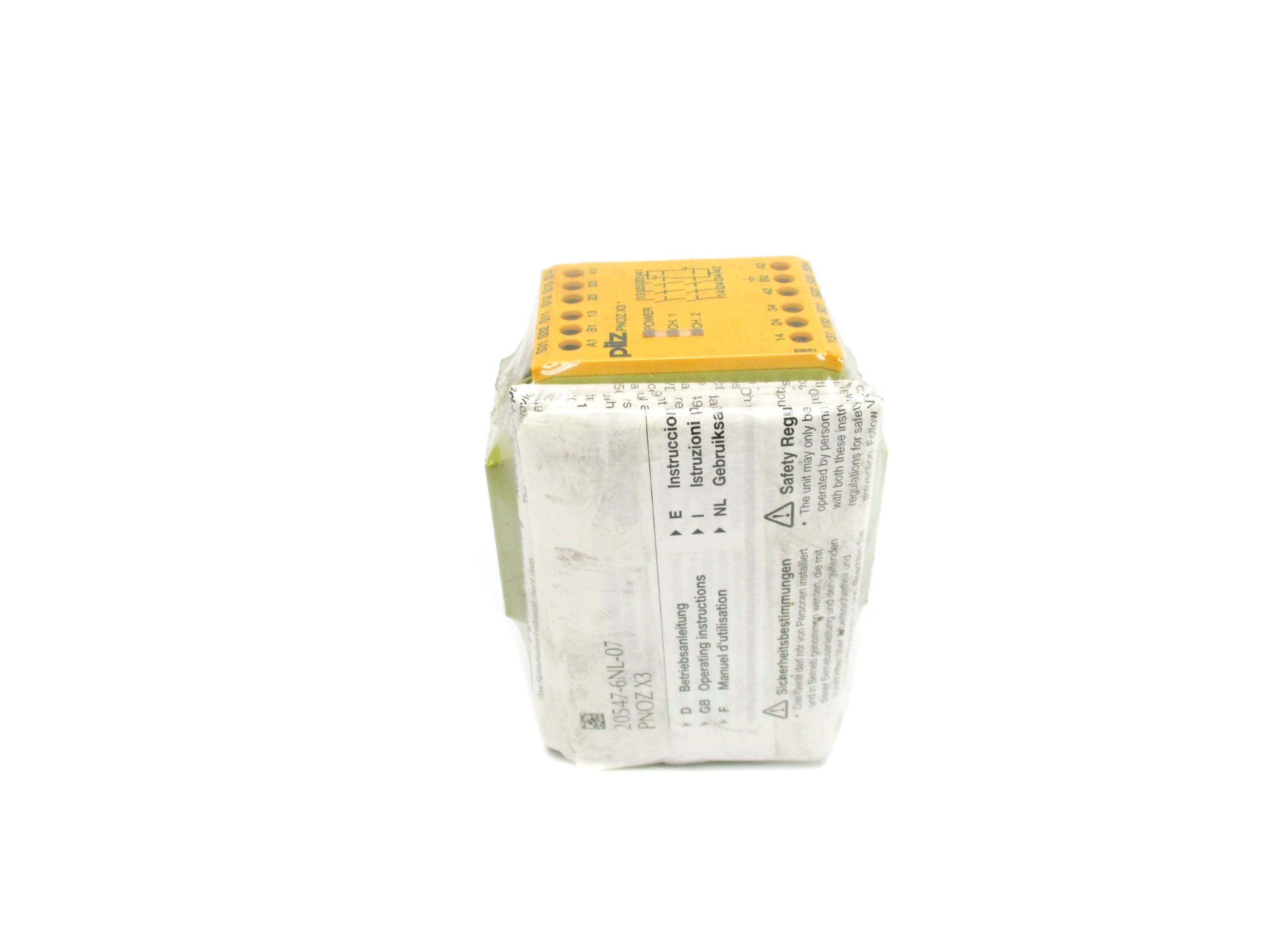 PILZ PNOZX3110VAC24VDC3N/O1N/C1SO 774314 110AC/24VDC 8.0A NSMP