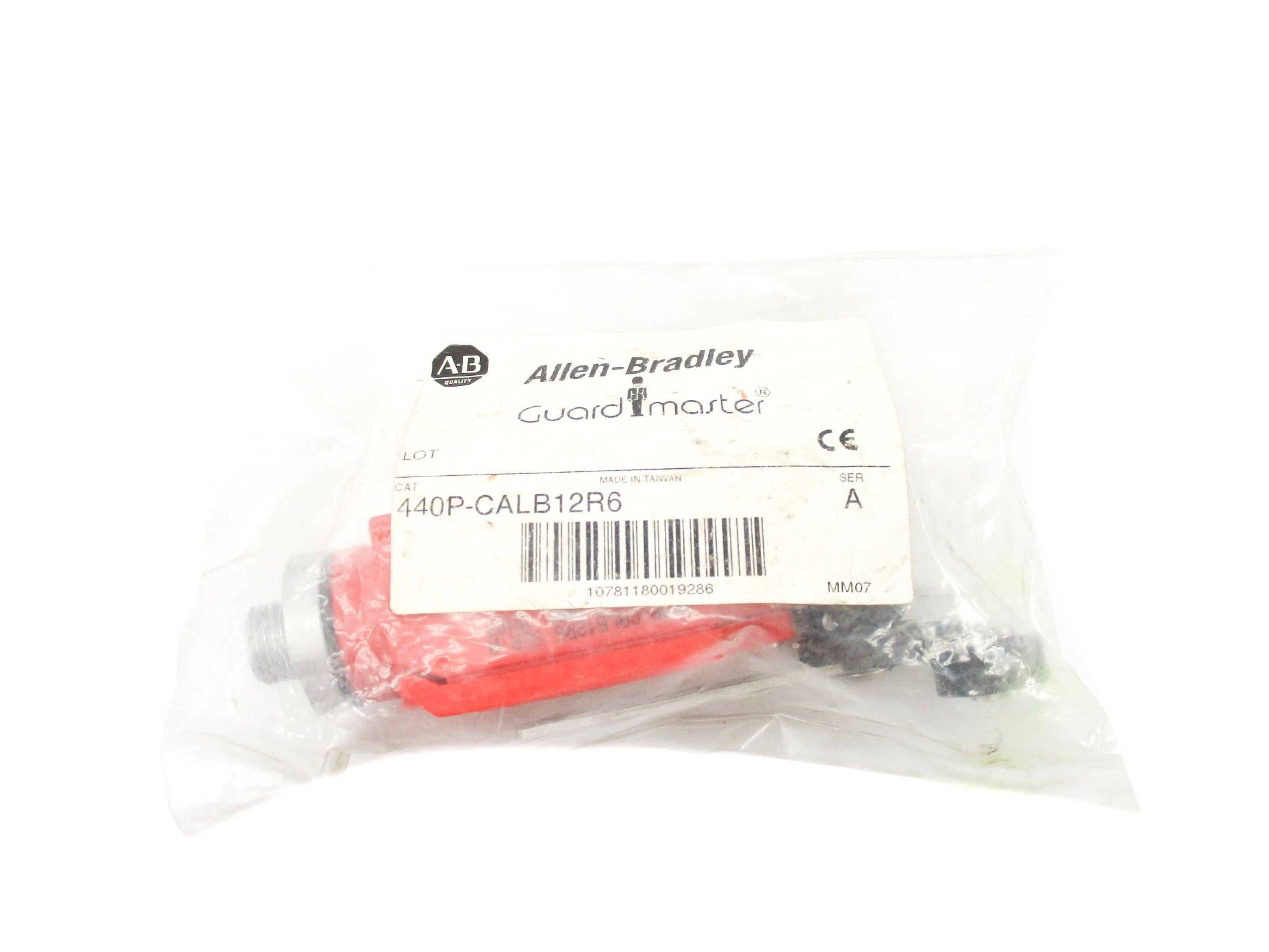 ALLEN BRADLEY 440P-CALB12R6 SER. A NSMP