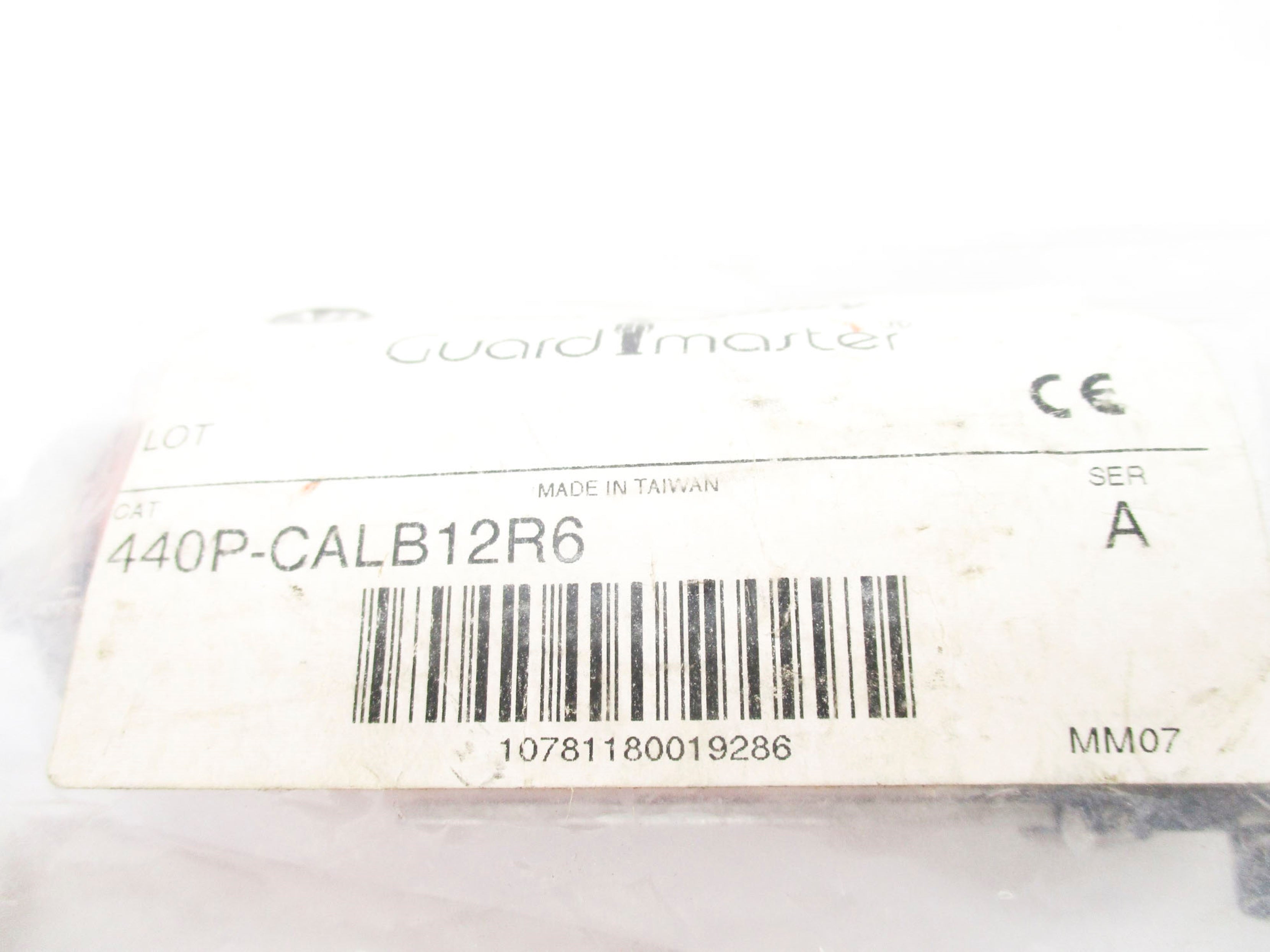 ALLEN BRADLEY 440P-CALB12R6 SER. A NSMP