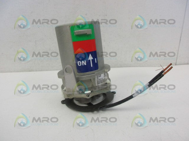 MELTRIC 89-38143-172 MALE INLET PLUG *NEW NO BOX*