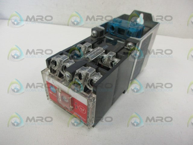 ALLEN BRADLEY 700S-DCP710Z24 SER.D SAFETY CONTROL RELAY *USED*