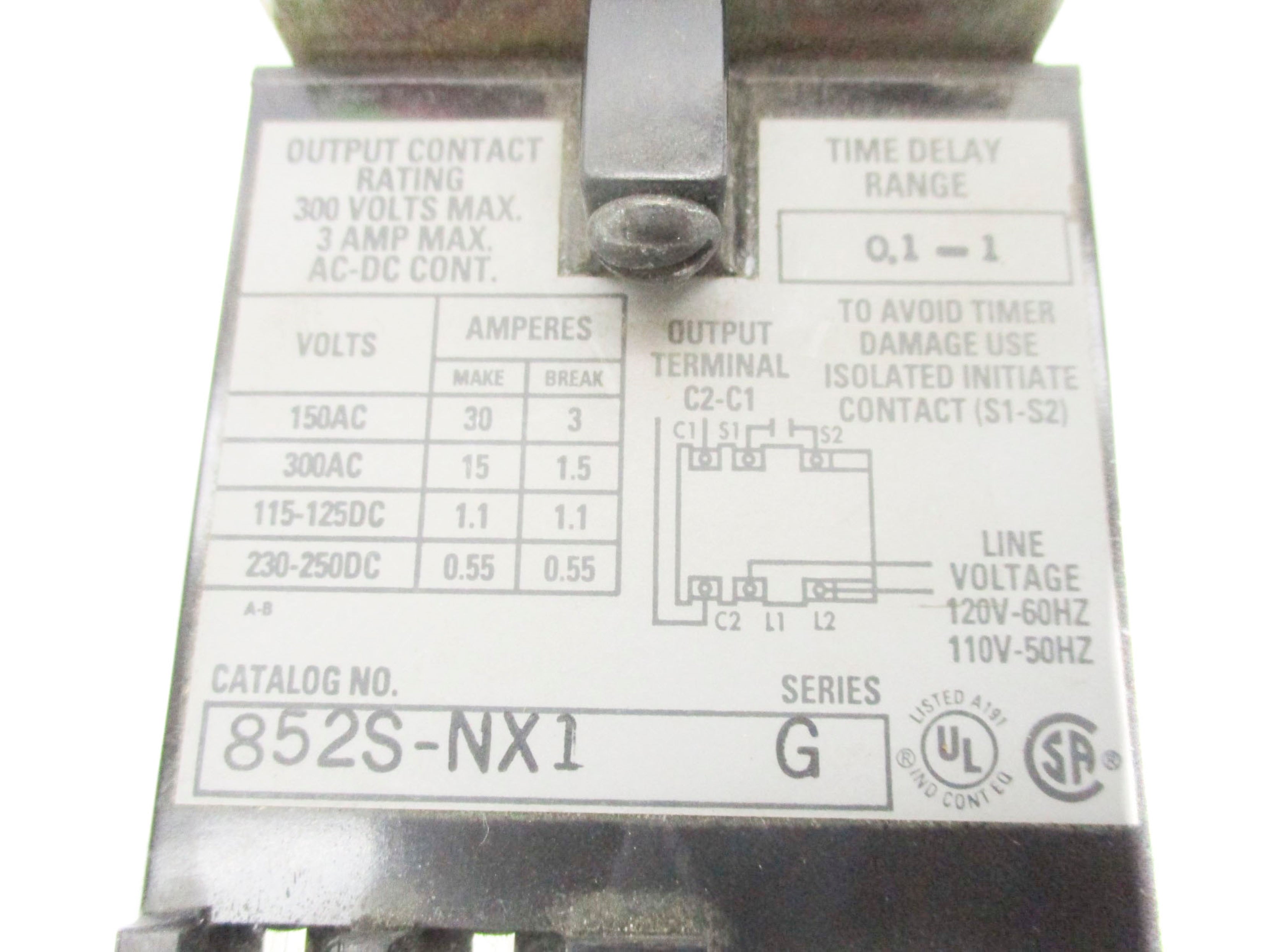 INDUSTRIAL SPARE PART 852S-NX1 SER. G 300V 3A UNMP