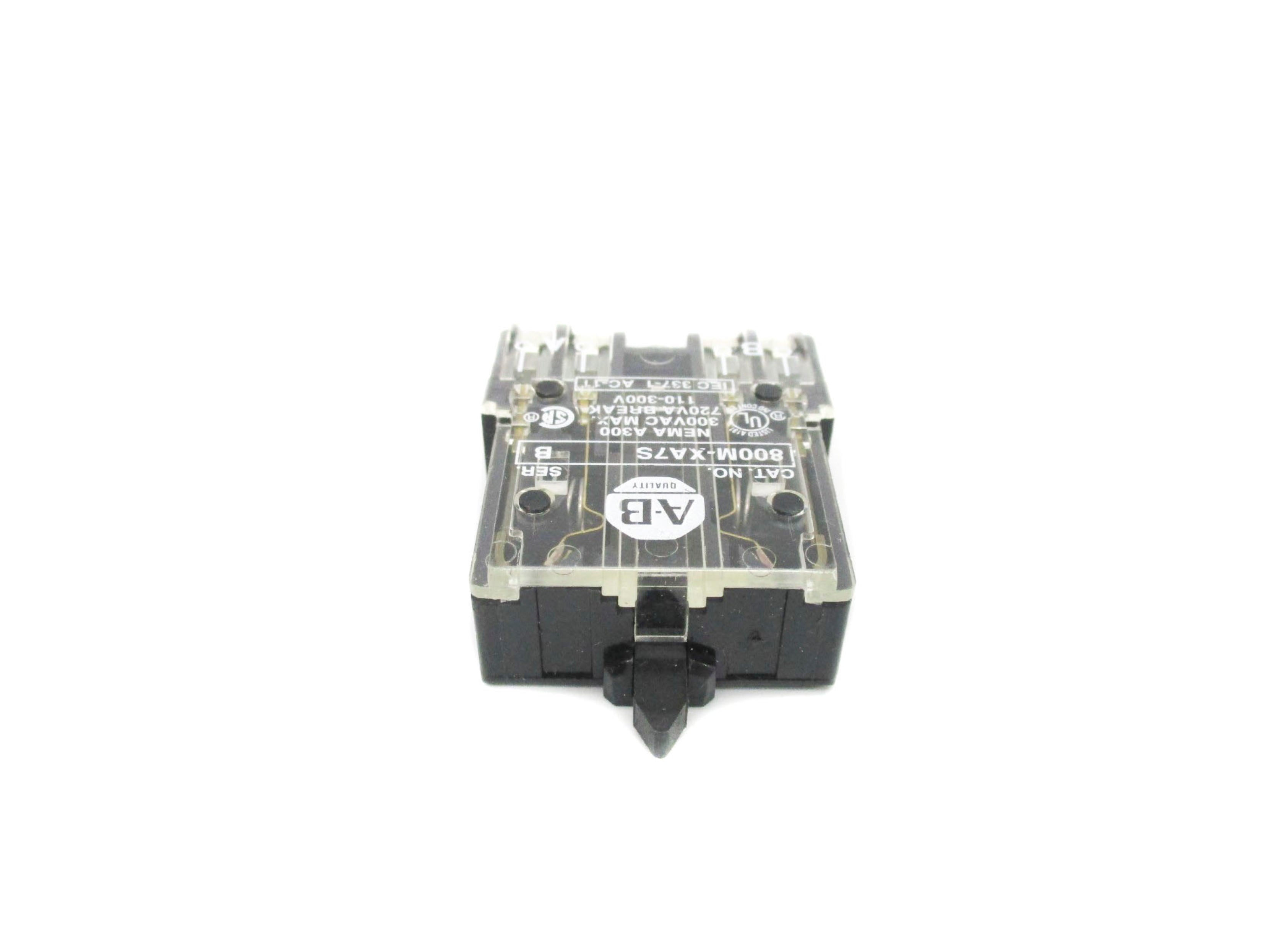 ALLEN BRADLEY 800M-XA7S SER. B (GY/BL) NSMP