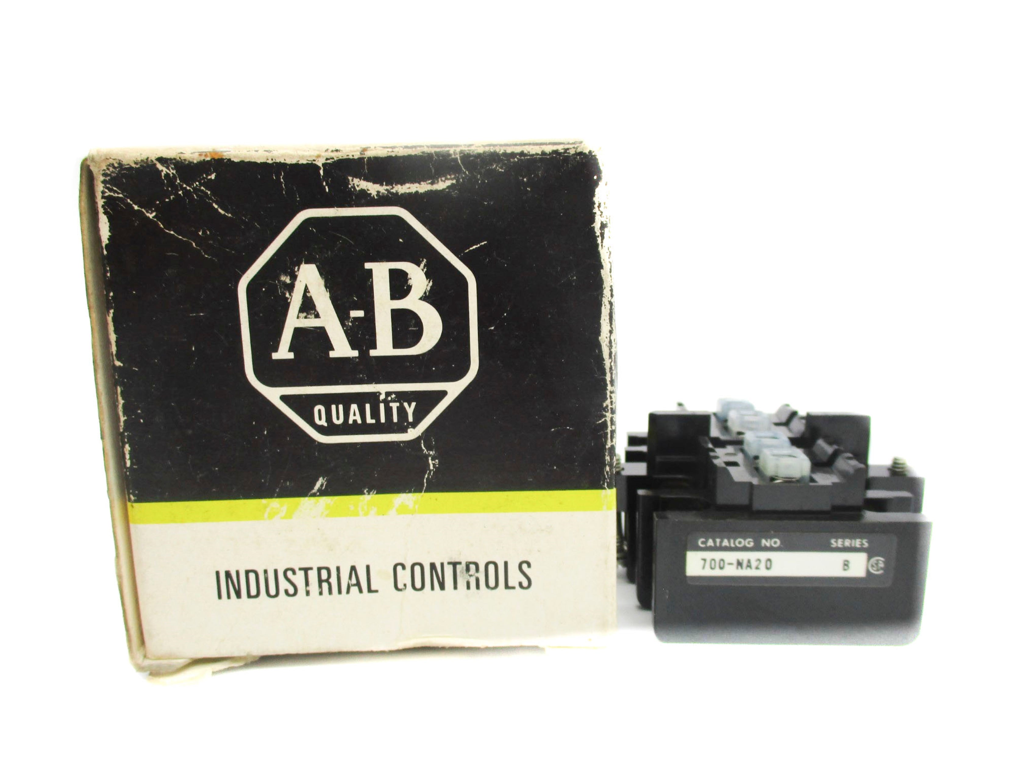 ALLEN BRADLEY 700-NA20 SER. B (BK/YL) NSMP
