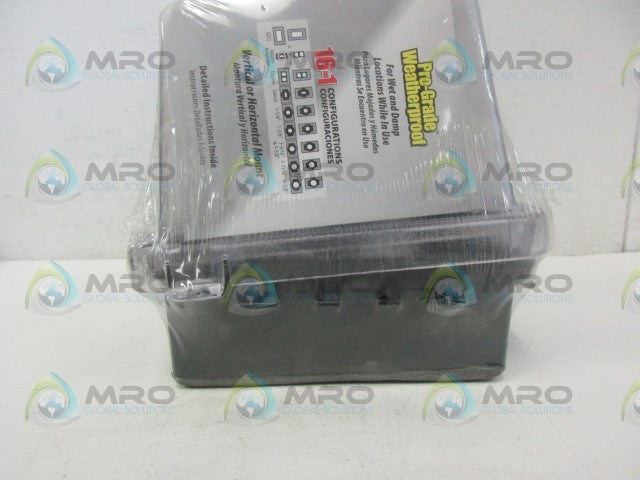 TAYMAC MM710C WEATHERPROOF RECEPTACLE COVER *NEW IN ORIGINAL PACKAGE*