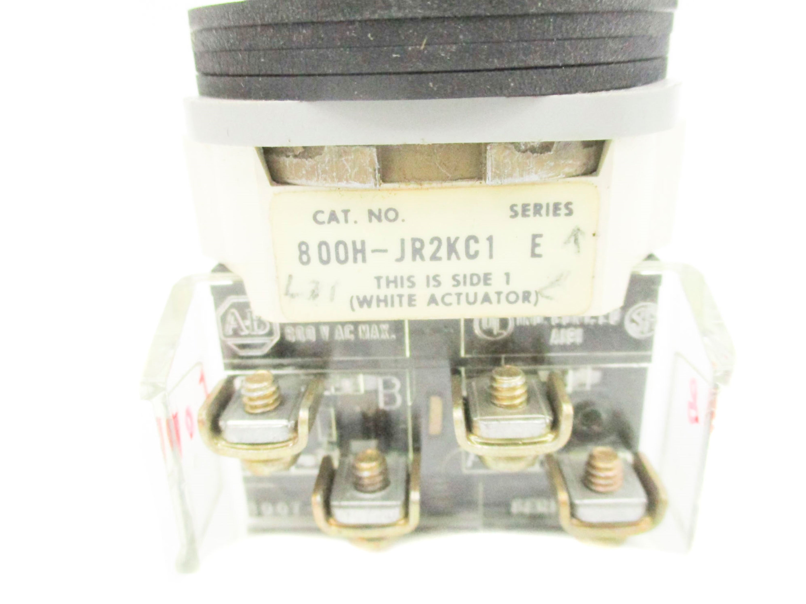 ALLEN BRADLEY 800H-JR2KC1 SER. E NSNP