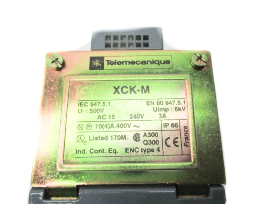 TELEMECANIQUE XCK-M (AS PICTURED) NSNP